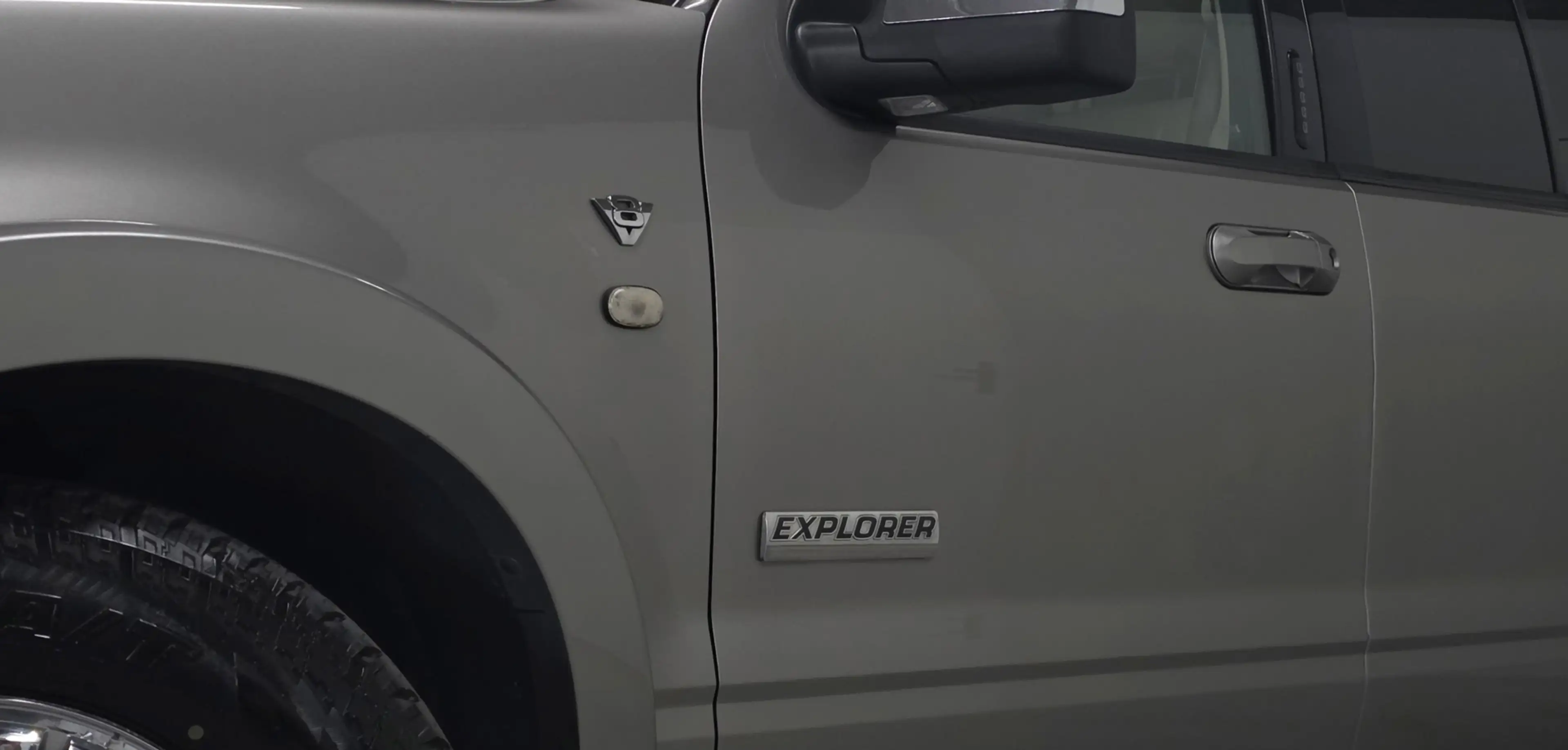 Ford Explorer 4.6 V8 7Persoons Trekhaak Schuif/Kantel Dak! — photo 2