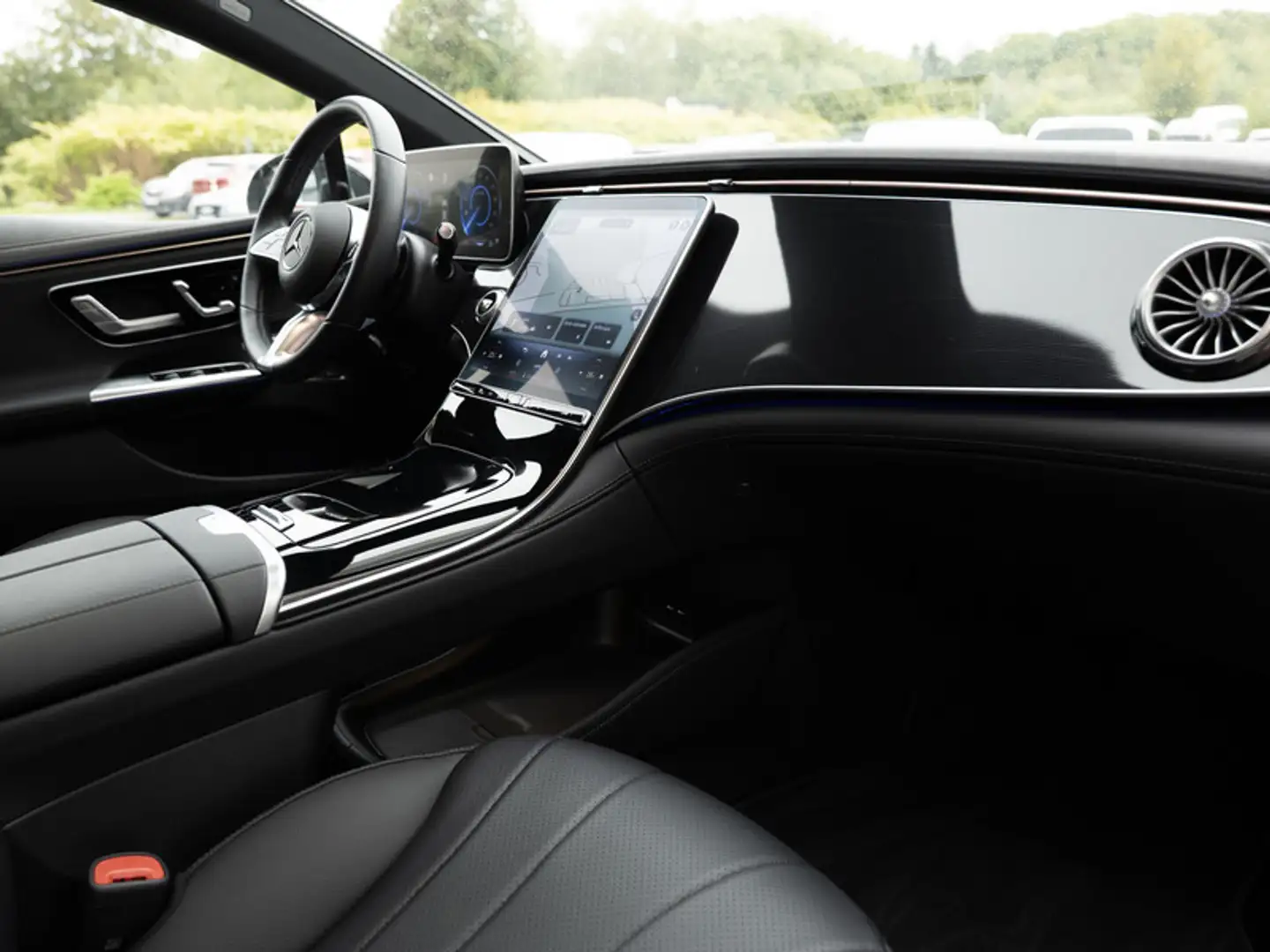 Mercedes-Benz EQE 350 4M AMG-Sport/Pano/Burm/Night/Distr/Cam Blauw - 2