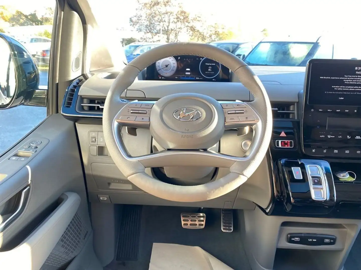 Hyundai STARIA 2.2 AT 2WD 7 posti Bianco - 2