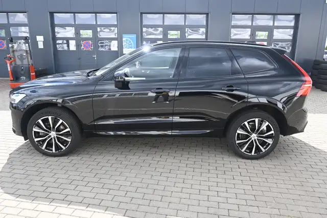 2023 Volvo XC60 in Black for sale