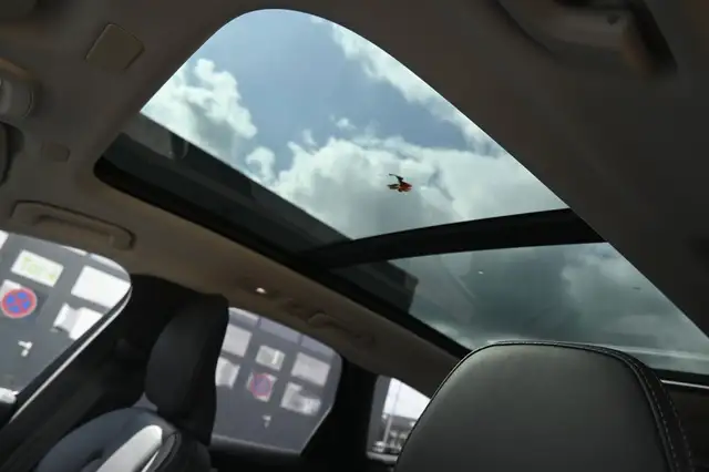 Volvo XC60 view 14