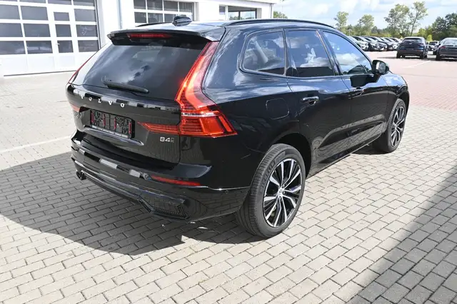Volvo XC60 view 6