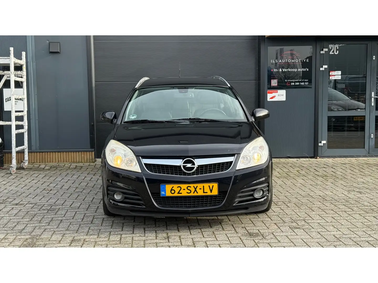 Opel Vectra Wagon 2.2 Leder DealerOH Cruise Trekhaak NL Negro - 2
