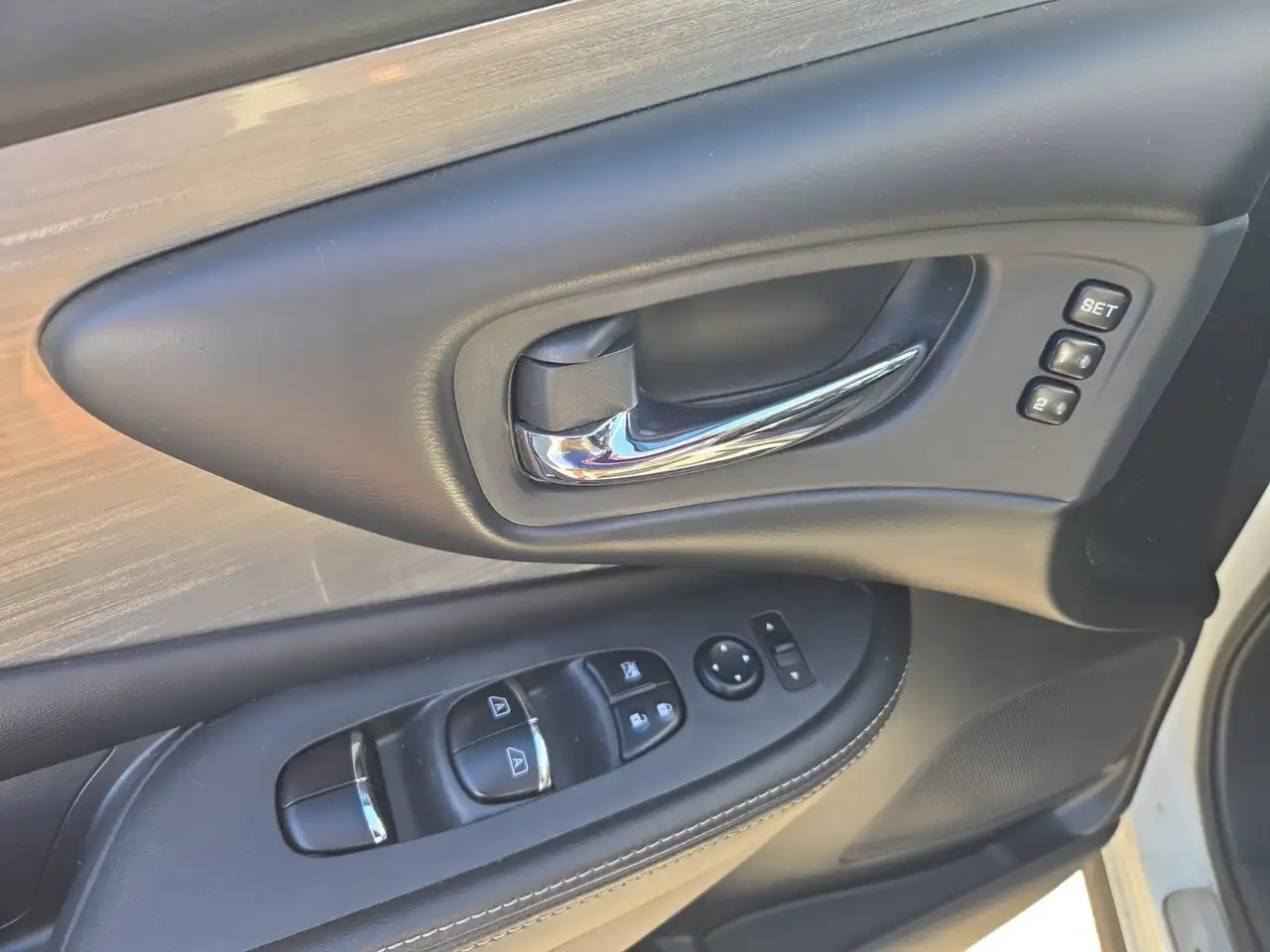 Nissan Murano снимка Nissan Murano