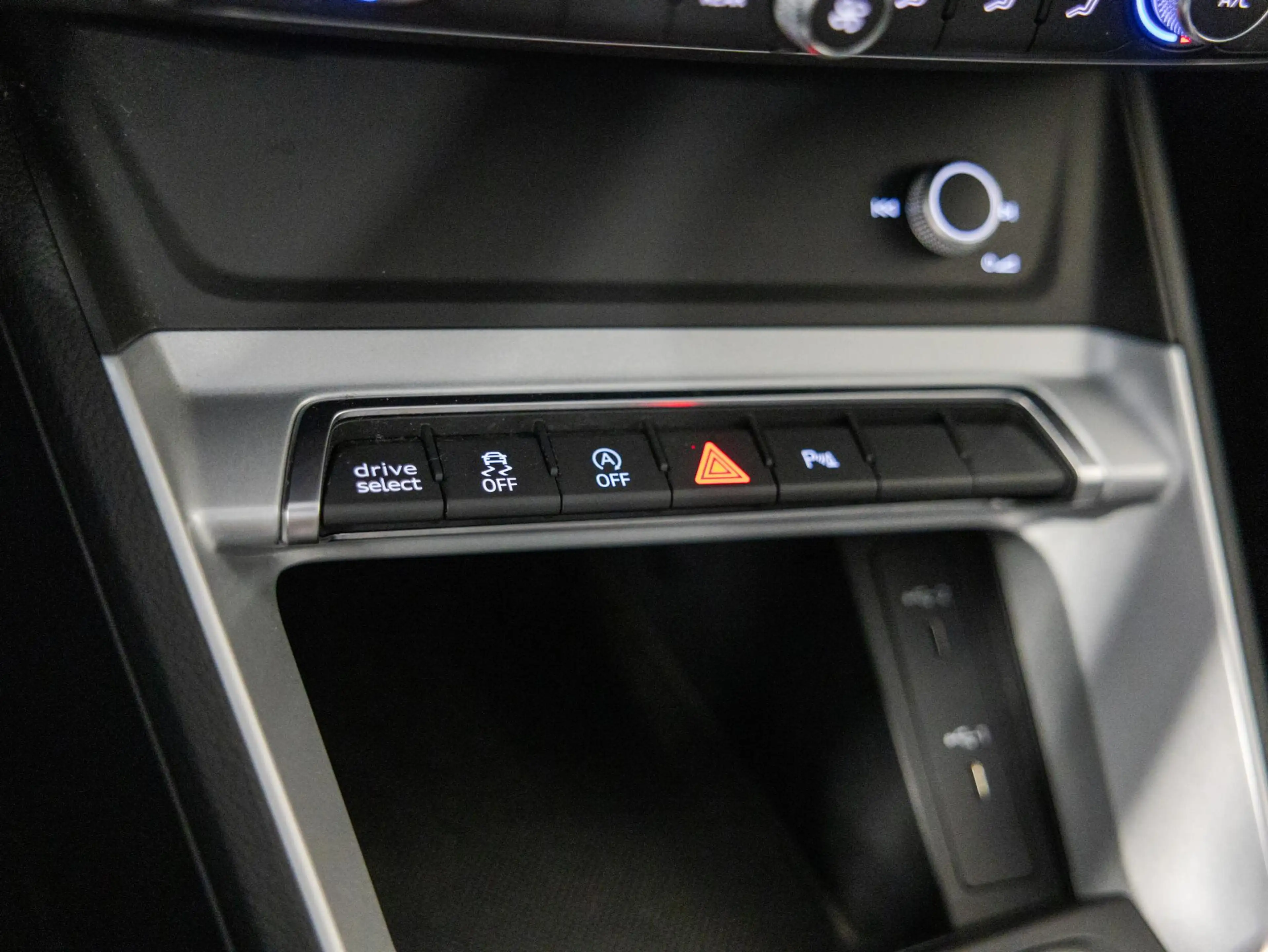 Audi Q3 Sportback 35 TFSI Business Edition / 150pk / Stuur — photo 28