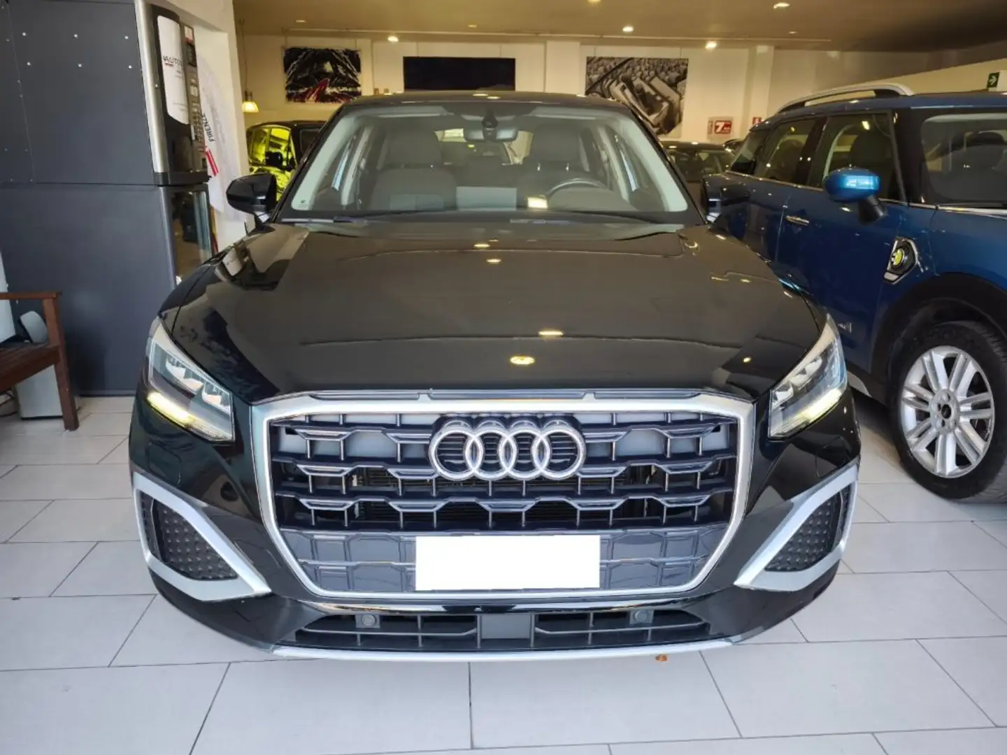 Audi Q2 35 TFSI S Tronic Admired 24 Mesi Garanzia Schwarz - 2