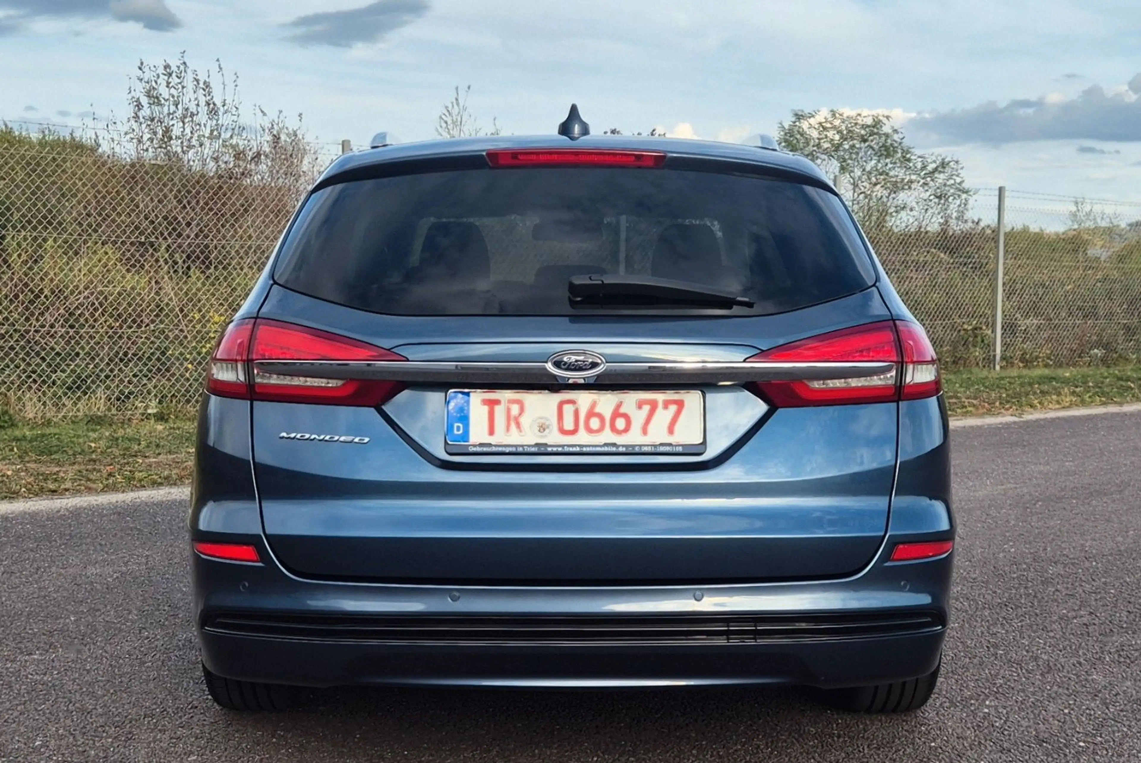 Ford Mondeo 2.0 TDCi Turnier Titanium, Kamera. — photo 4