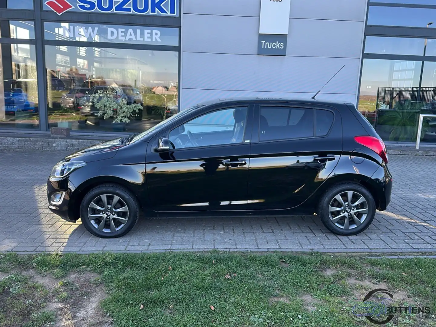 Hyundai i20 Go! Noir - 2