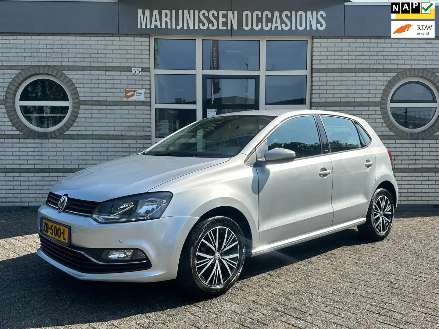 Volkswagen Polo 1.2 TSI Highline |PDC,NAVI,CRUISE| Сірий - 1