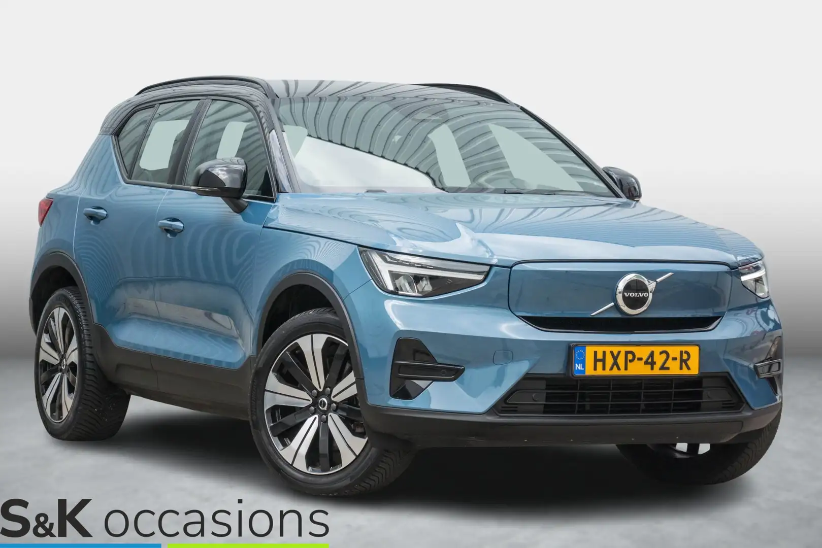 Volvo XC40 Recharge Plus Blauw - 1