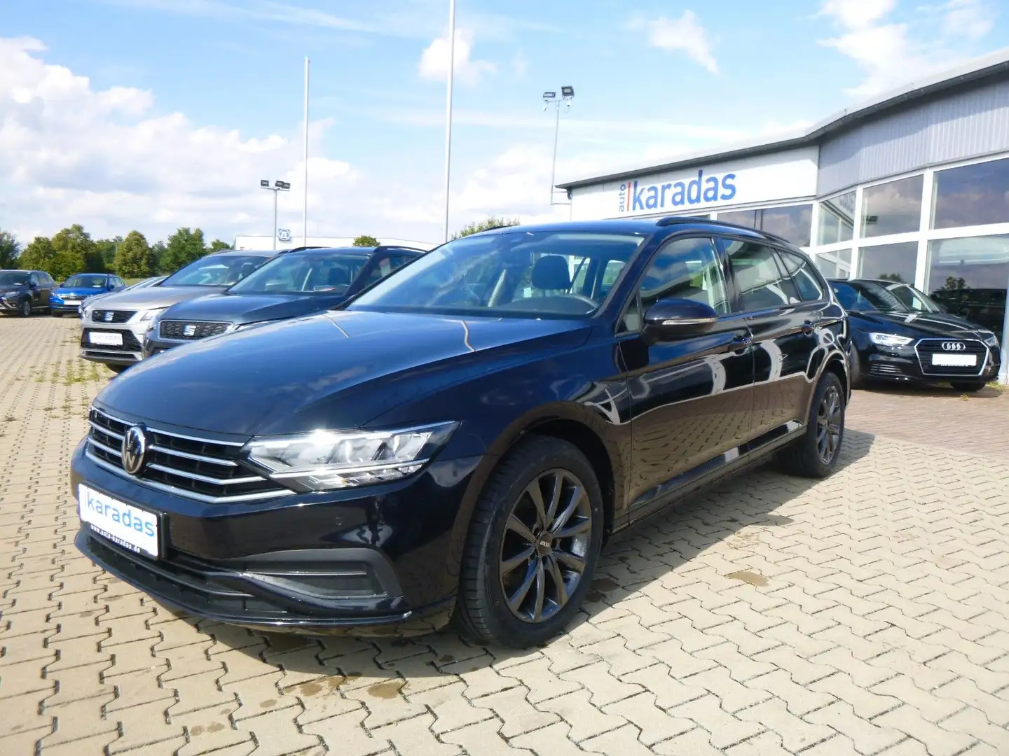 Volkswagen Passat Variant Passat 2,0 TDI Variant SR neu/AUT/NAV/LED/KAM Schwarz - 1