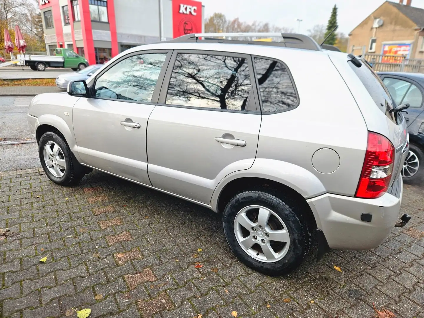 Hyundai TUCSON 2.0 GLS Lpg gas Silber - 2