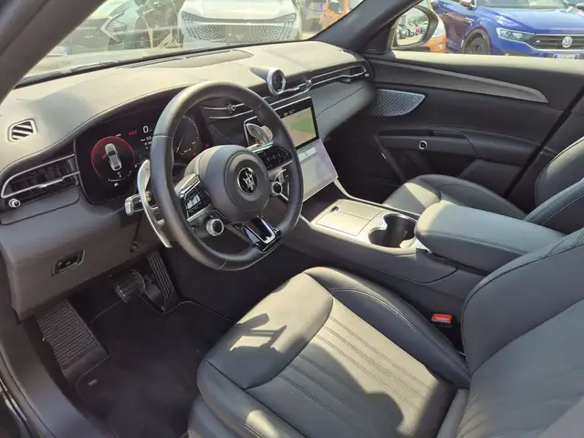 Maserati Grecale view 6