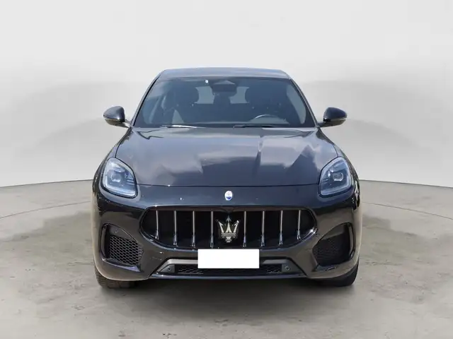 Maserati Grecale view 2
