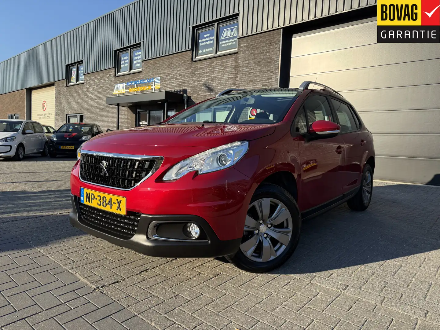 Peugeot 2008 1.2 80PK Blue Lion | 1E EIGENAAR | 12MND GARANTIE Rood - 1