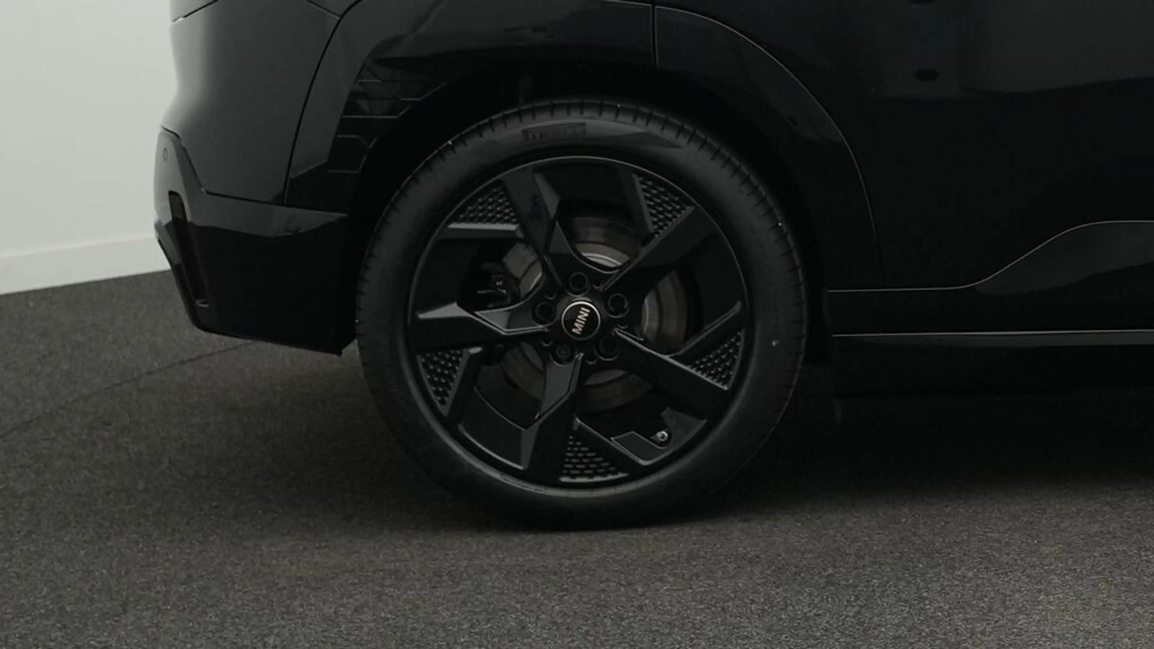 MINI Aceman John Cooper Works Trim — photo 12