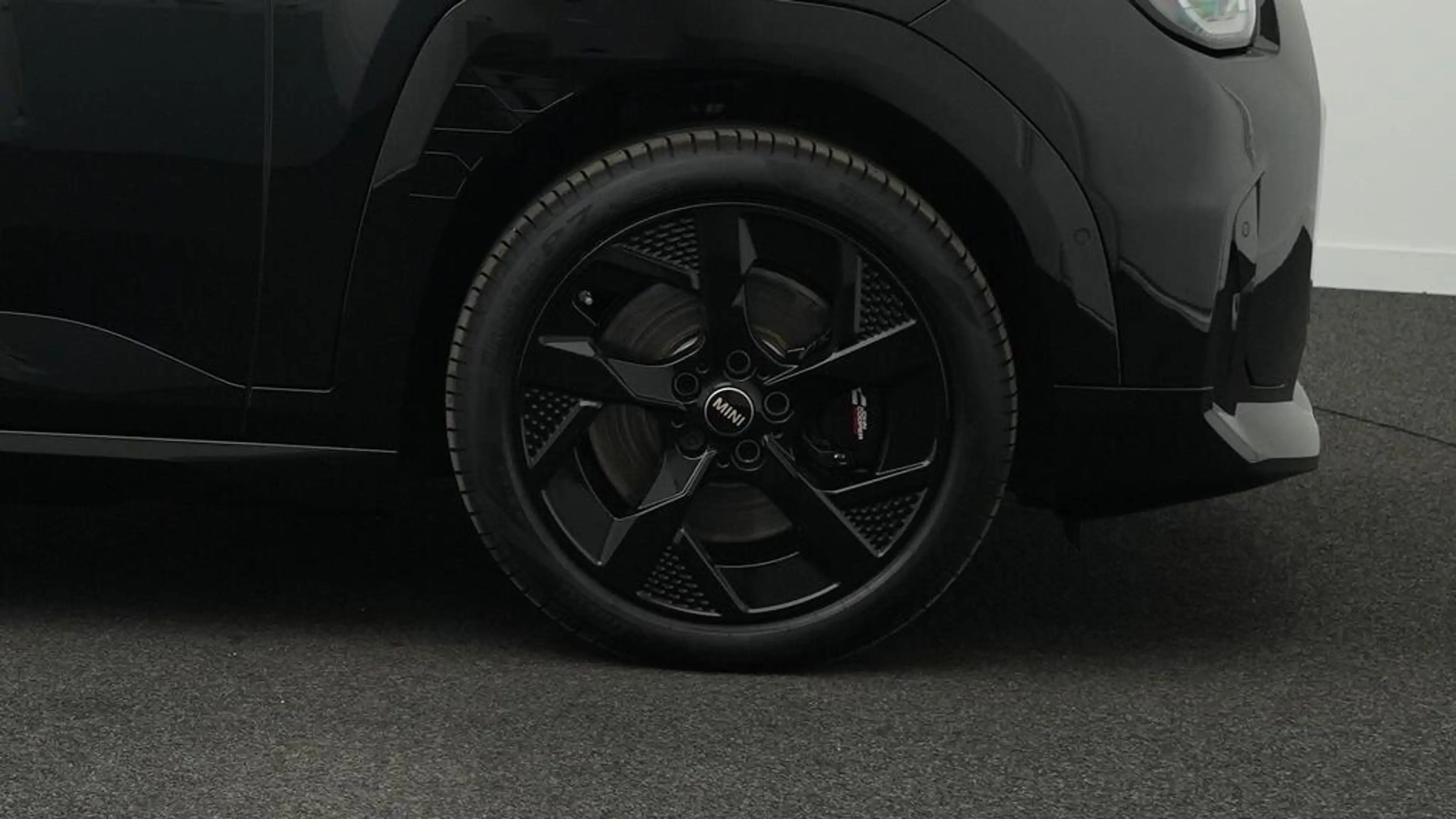 MINI Aceman John Cooper Works Trim — photo 13