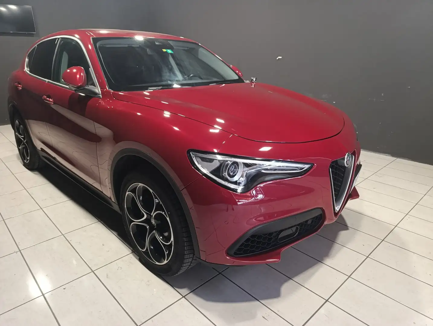 Alfa Romeo Stelvio Stelvio 2.0 t Super Q4 280cv auto Rood - 2