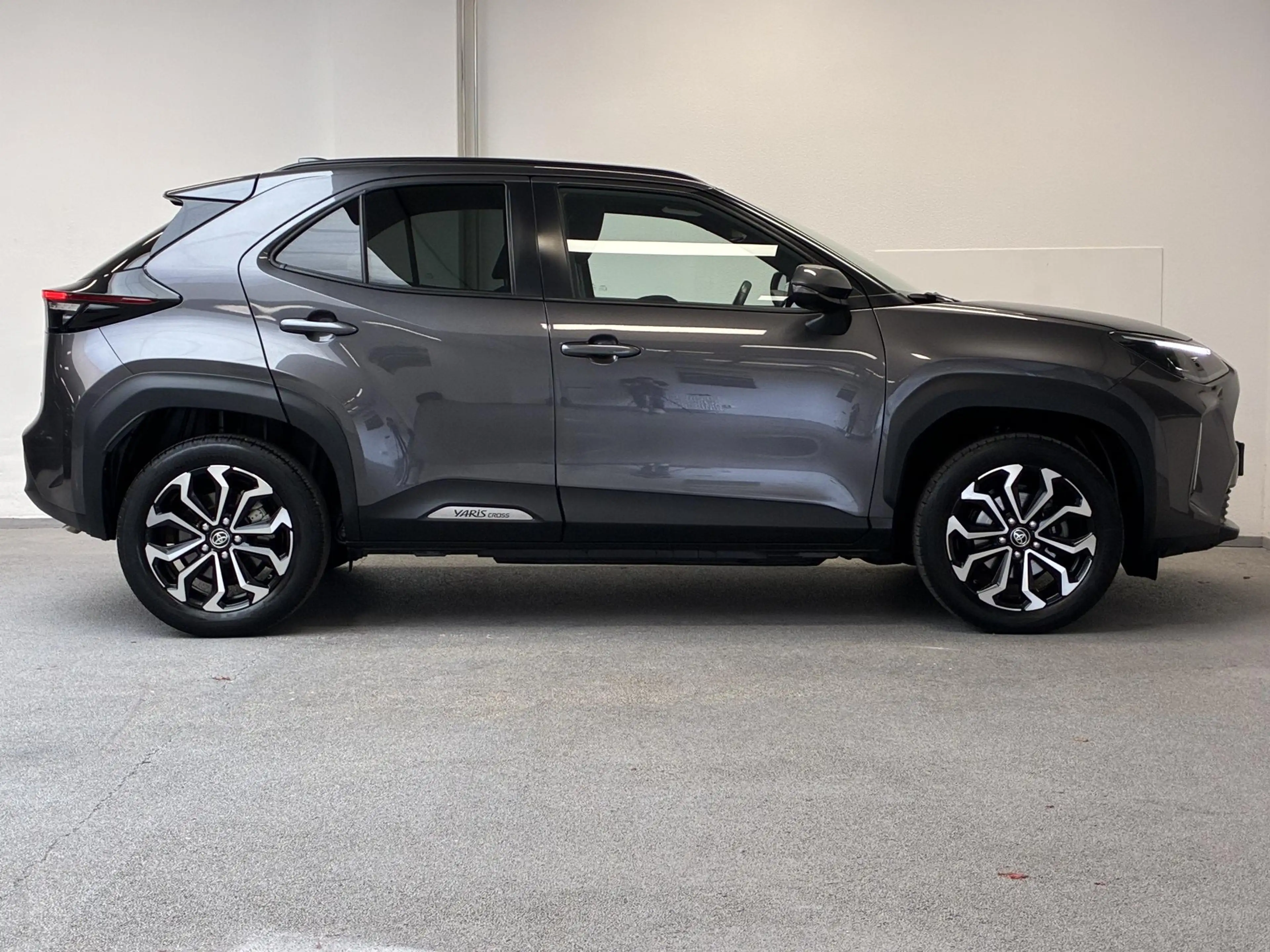 Toyota Yaris Cross 1.5 Hybrid Explore | PANO | HEAD UP | CAMERA | CAR — photo 10
