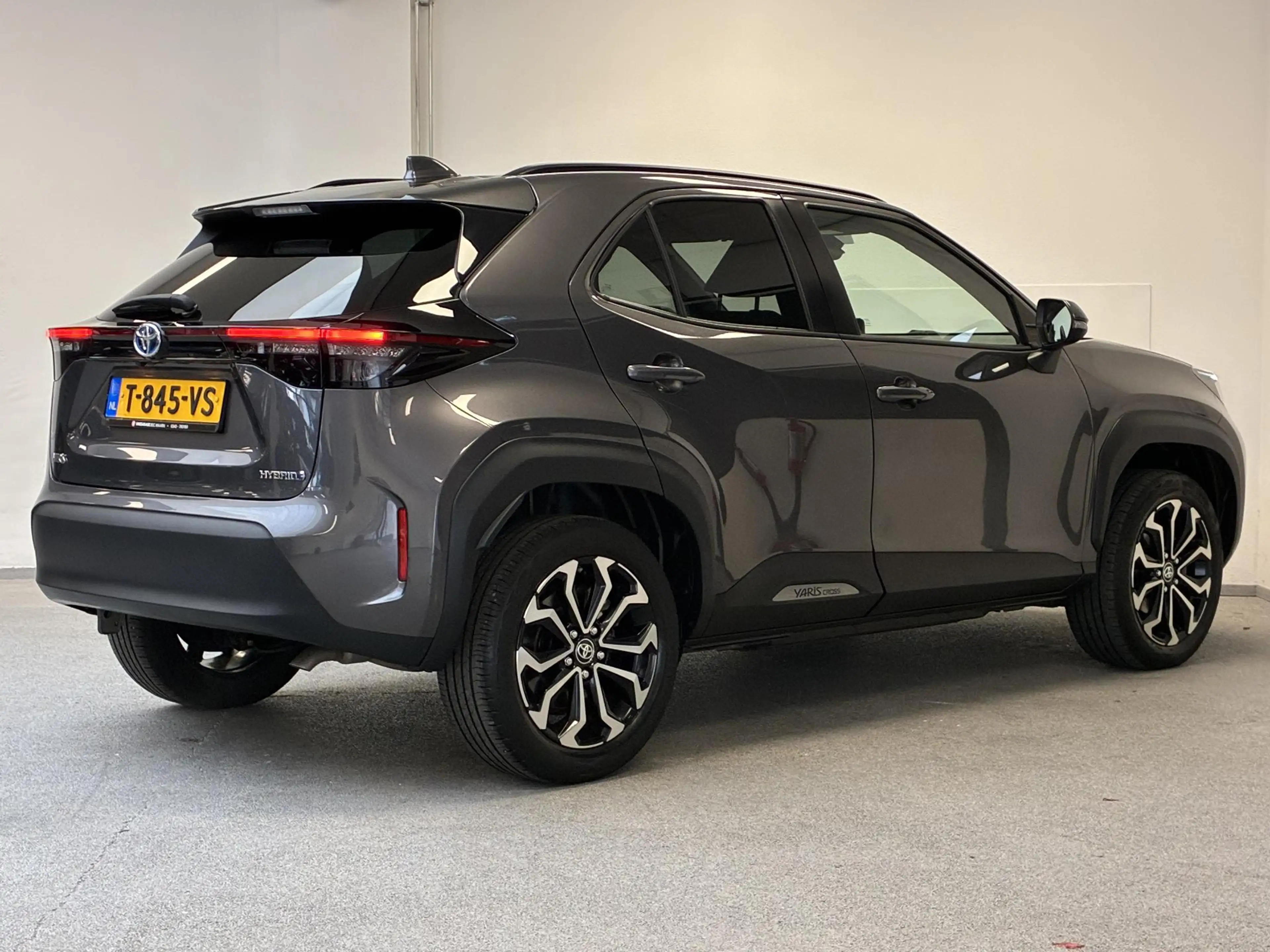 Toyota Yaris Cross 1.5 Hybrid Explore | PANO | HEAD UP | CAMERA | CAR — photo 2