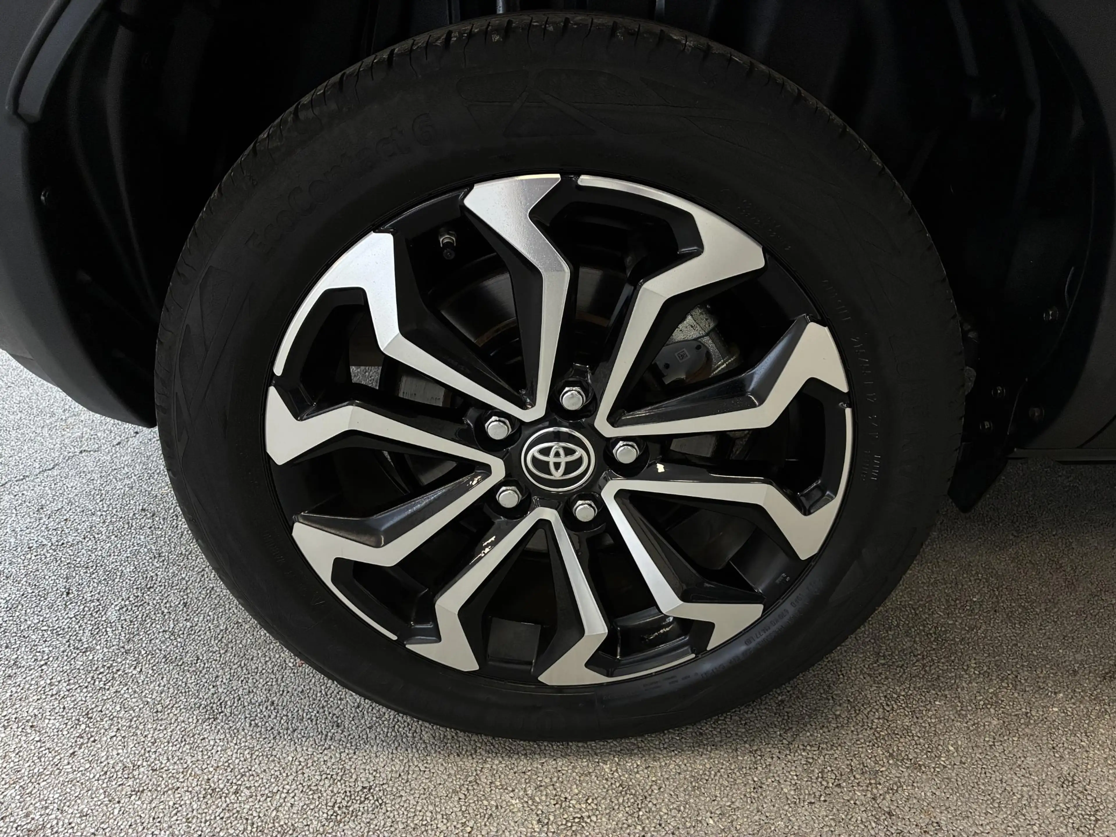 Toyota Yaris Cross 1.5 Hybrid Explore | PANO | HEAD UP | CAMERA | CAR — photo 31