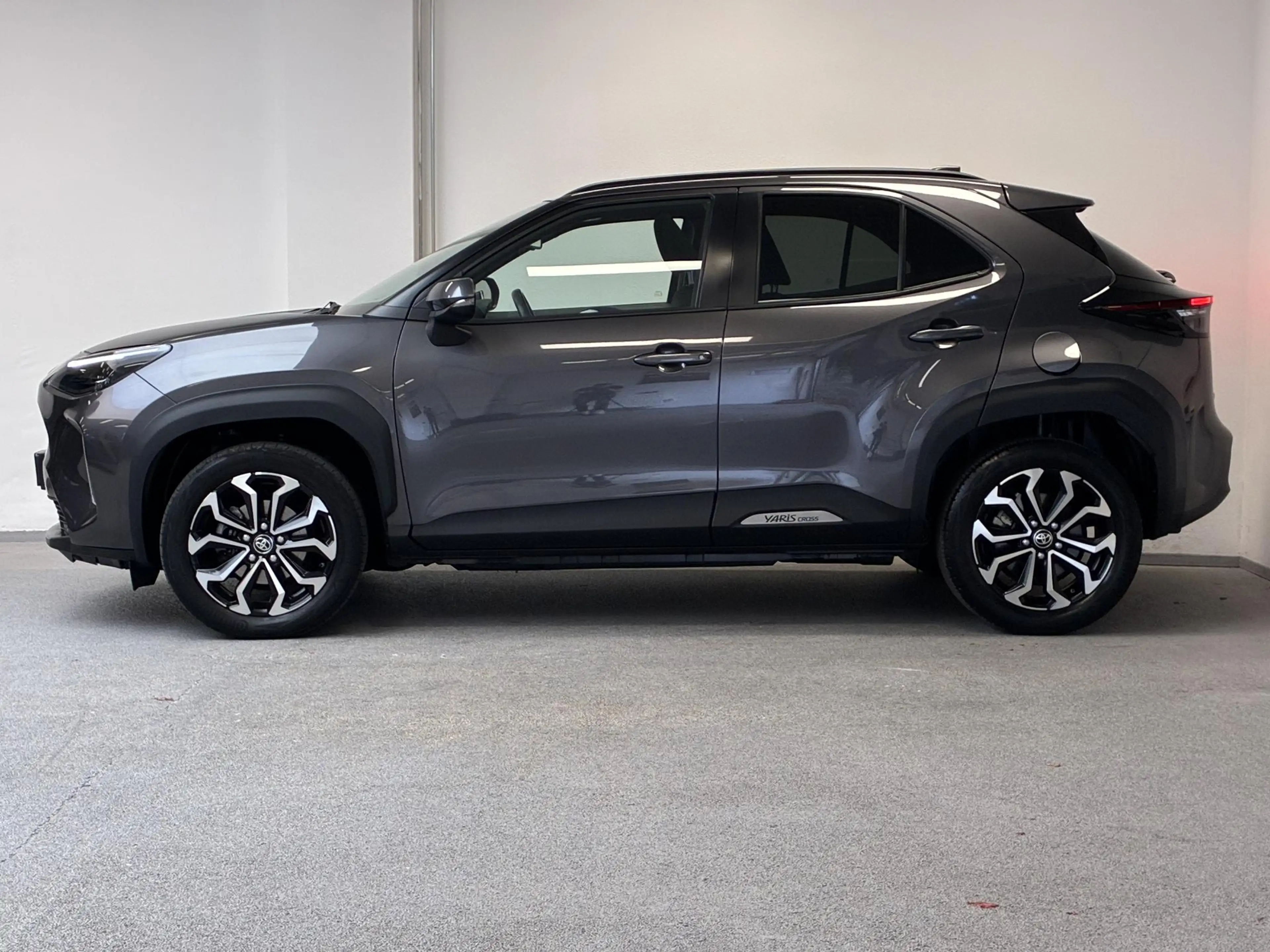 Toyota Yaris Cross 1.5 Hybrid Explore | PANO | HEAD UP | CAMERA | CAR — photo 8