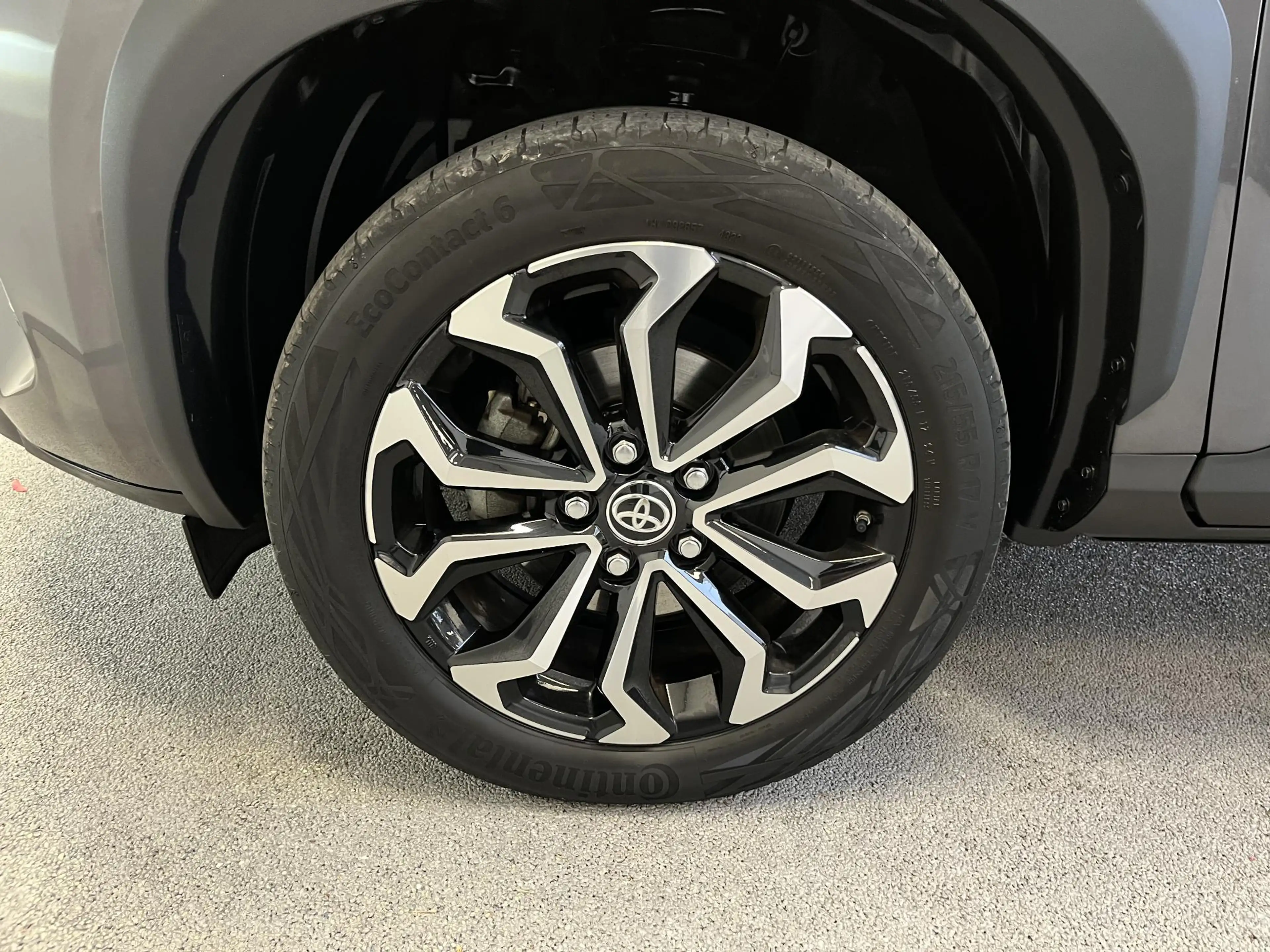 Toyota Yaris Cross 1.5 Hybrid Explore | PANO | HEAD UP | CAMERA | CAR — photo 33