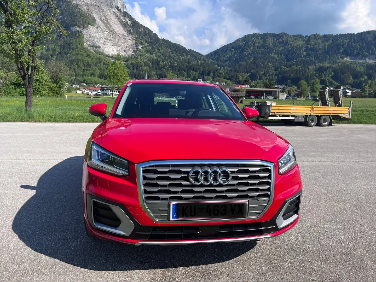 Audi Q2 1.0 TFSI ultra sport Rot - 1