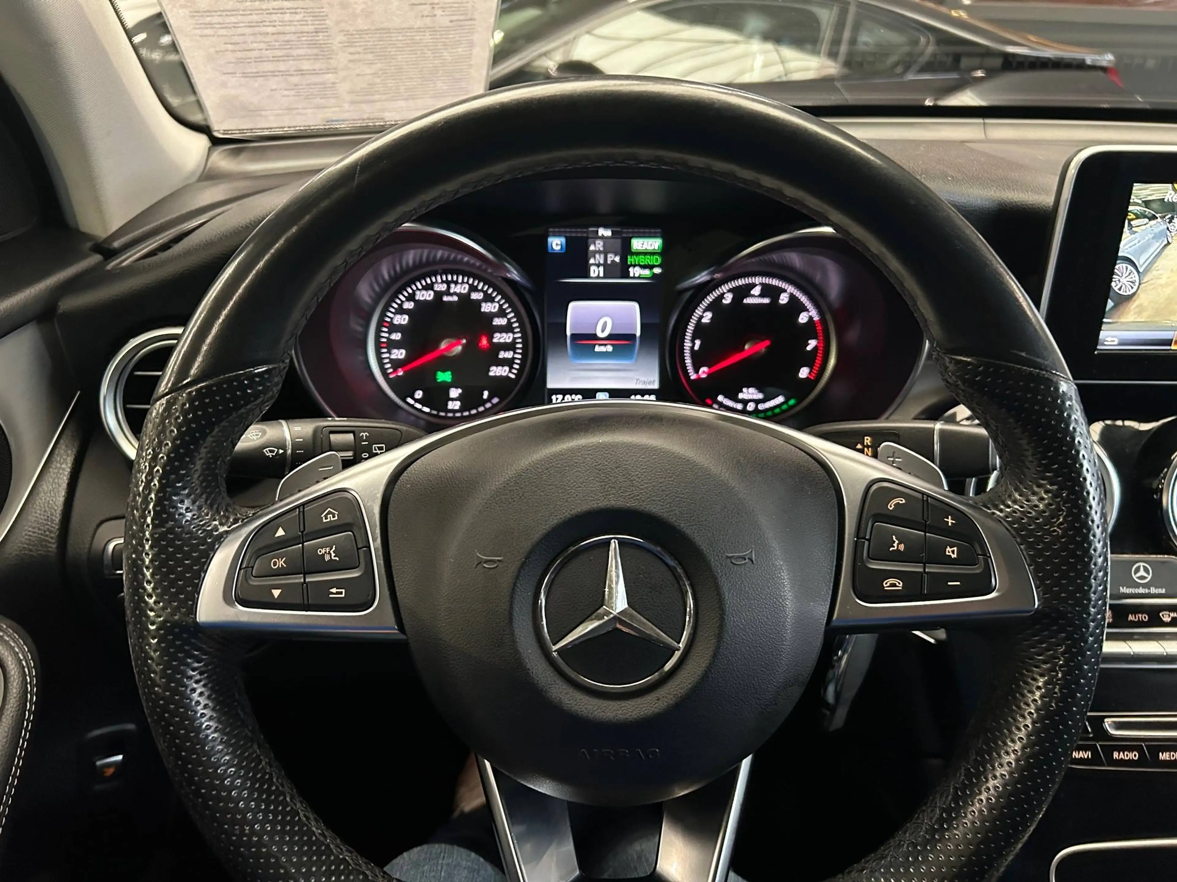 Mercedes-Benz GLC 350 e 4-Matic AMG Line Alu19"/Led/Pano/Cam/VerwZet/Pdc *1j garantie* — photo 7