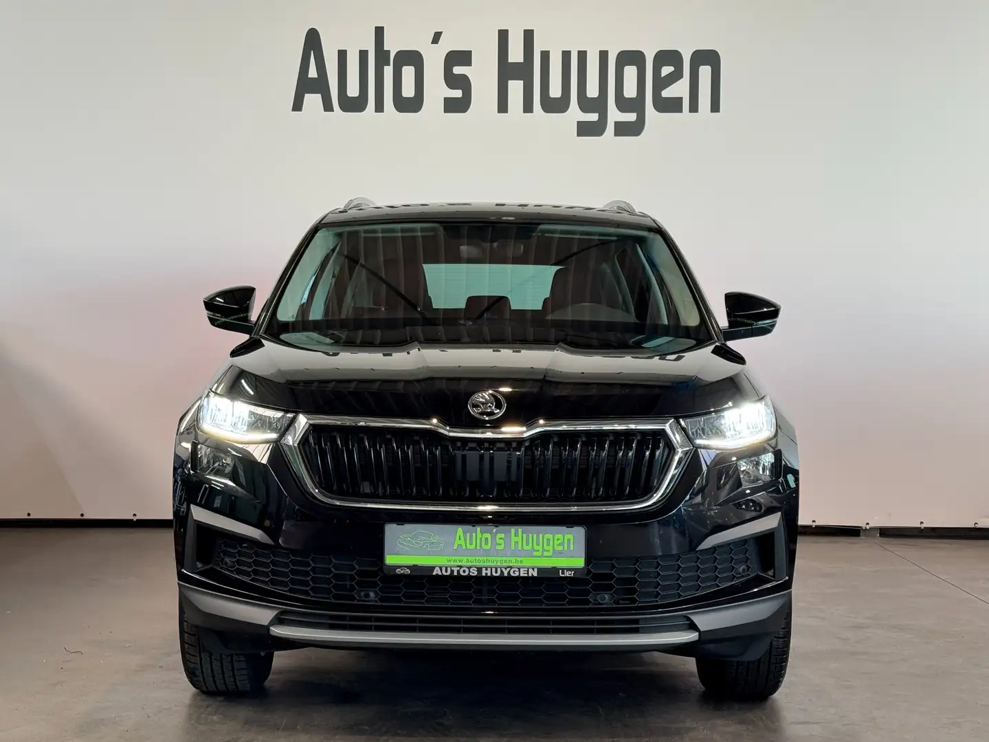Skoda Kodiaq 1.5 TSI Clever Navigatie / Led / Apple Carplay Zwart - 2
