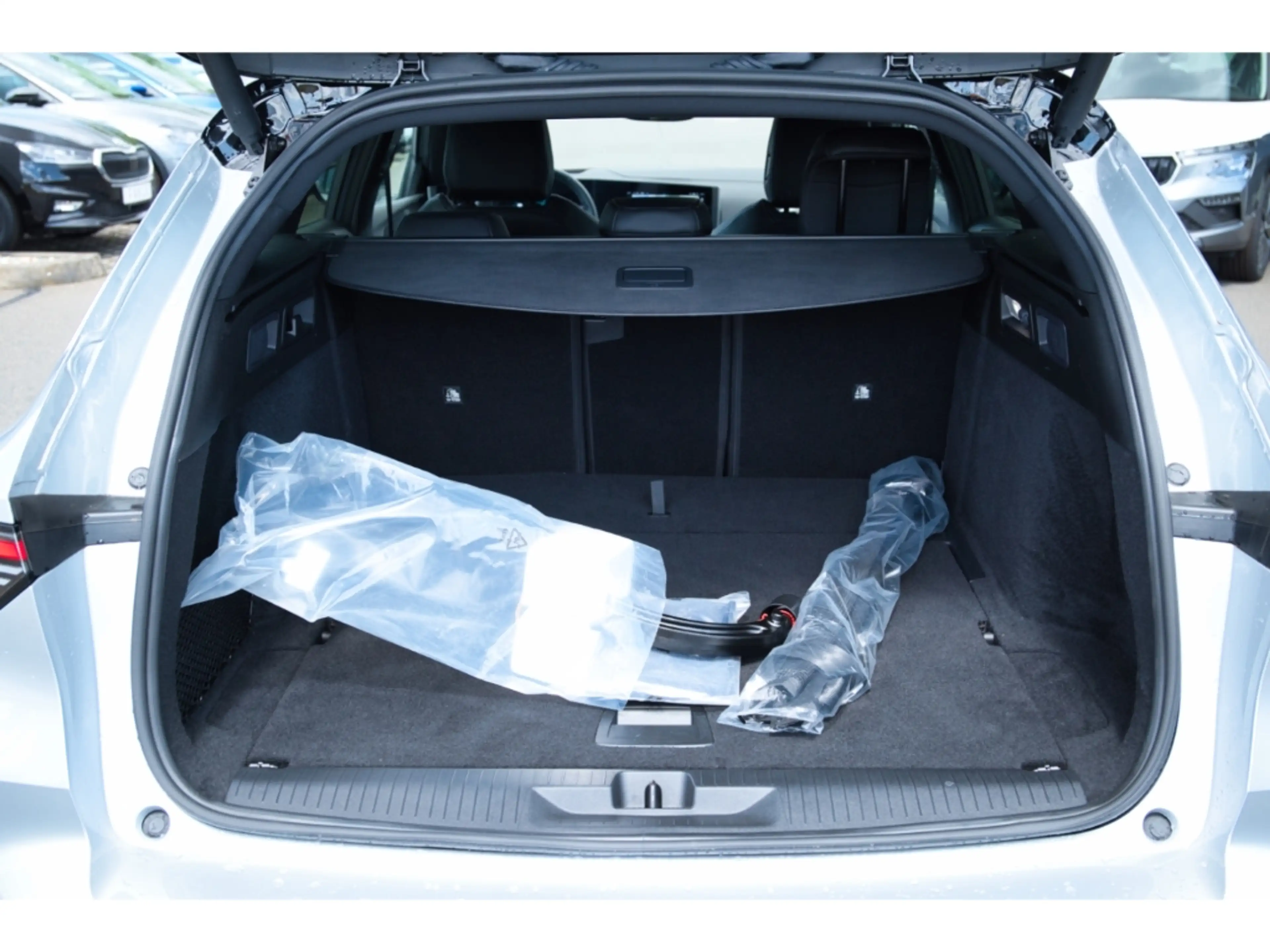 Opel Astra ST 1.2 GS AHK-ab. el.Pano. 360 Kamera LED ACC — photo 11
