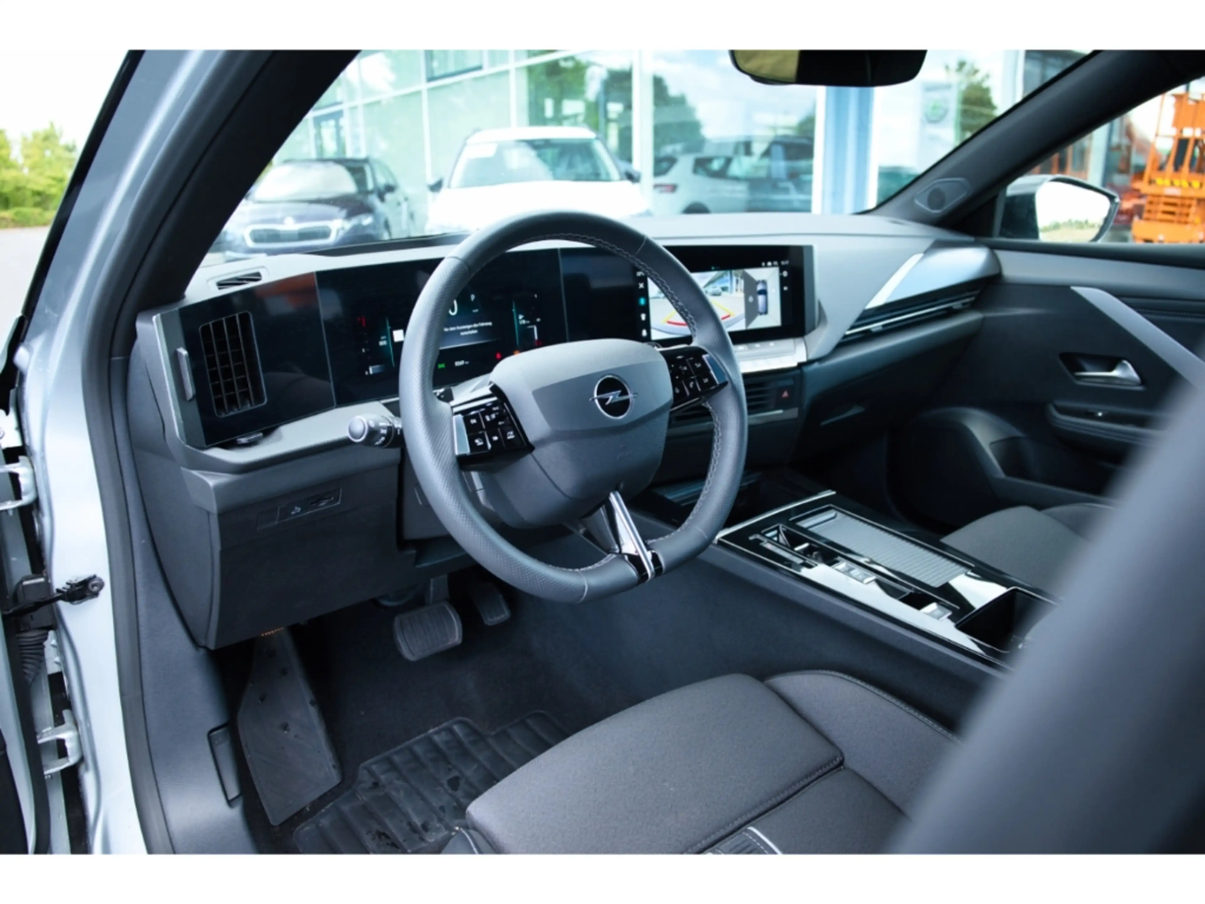 Opel Astra ST 1.2 GS AHK-ab. el.Pano. 360 Kamera LED ACC — photo 14