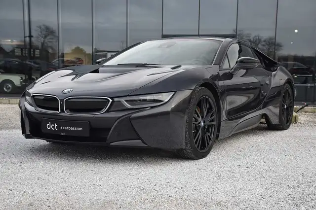 BMW i8 Coupé HUD Harman Kardon LED