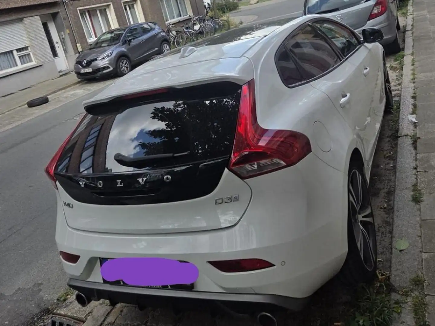 Volvo V40 D3 R-design Blanc - 1