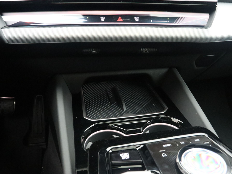 BMW 530 5 Serie 530e M Sport Edition — photo 14