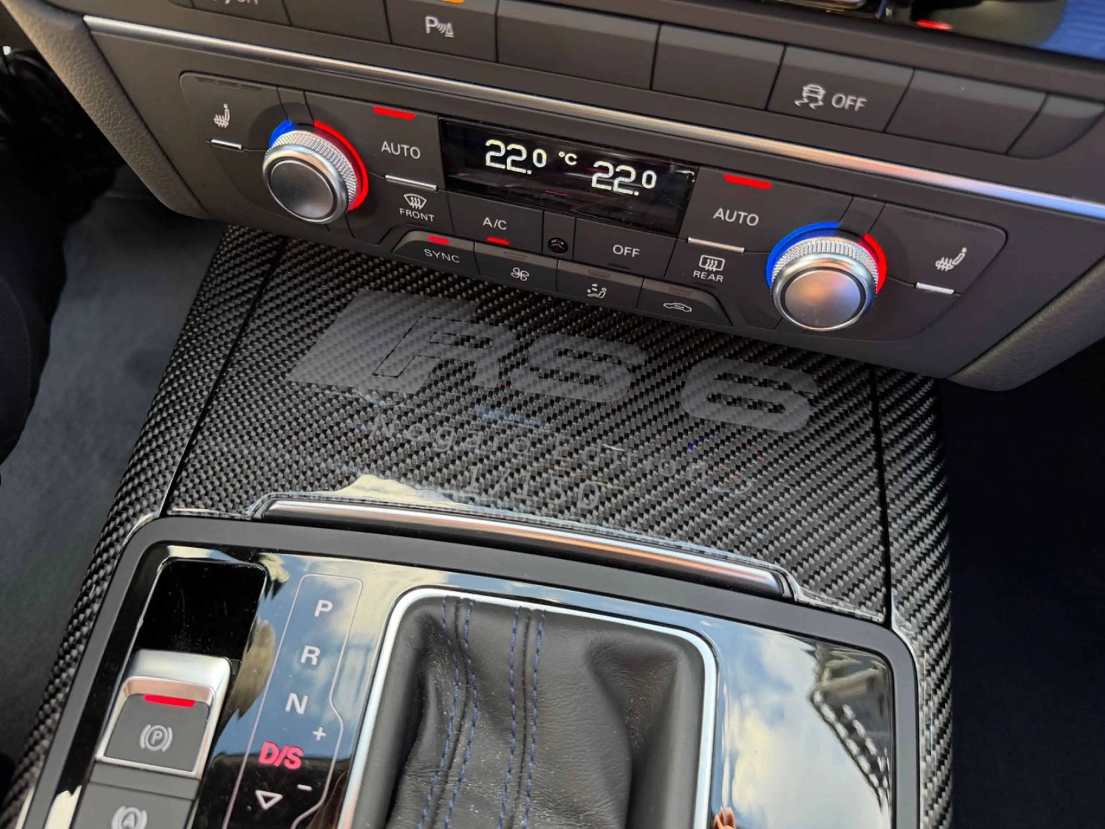Audi RS6 Avant 4.0 TFSI Performance/NOGARO NR.1 v.150 — photo 13