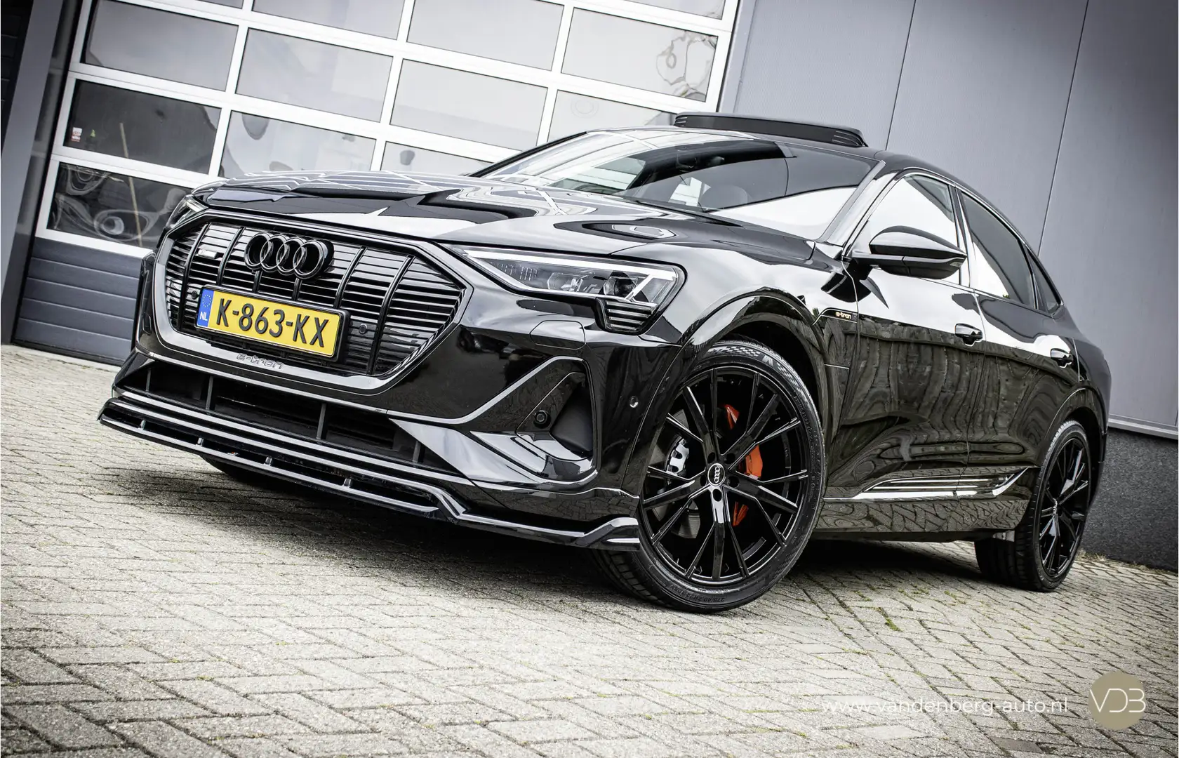 Audi e-tron Sportback 50 Quattro 3x S-Line 22inch PANO Origine Zwart - 1
