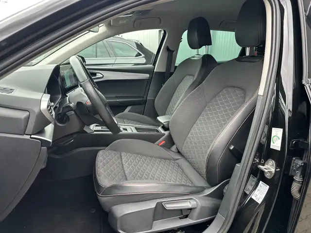 Seat Leon view 9
