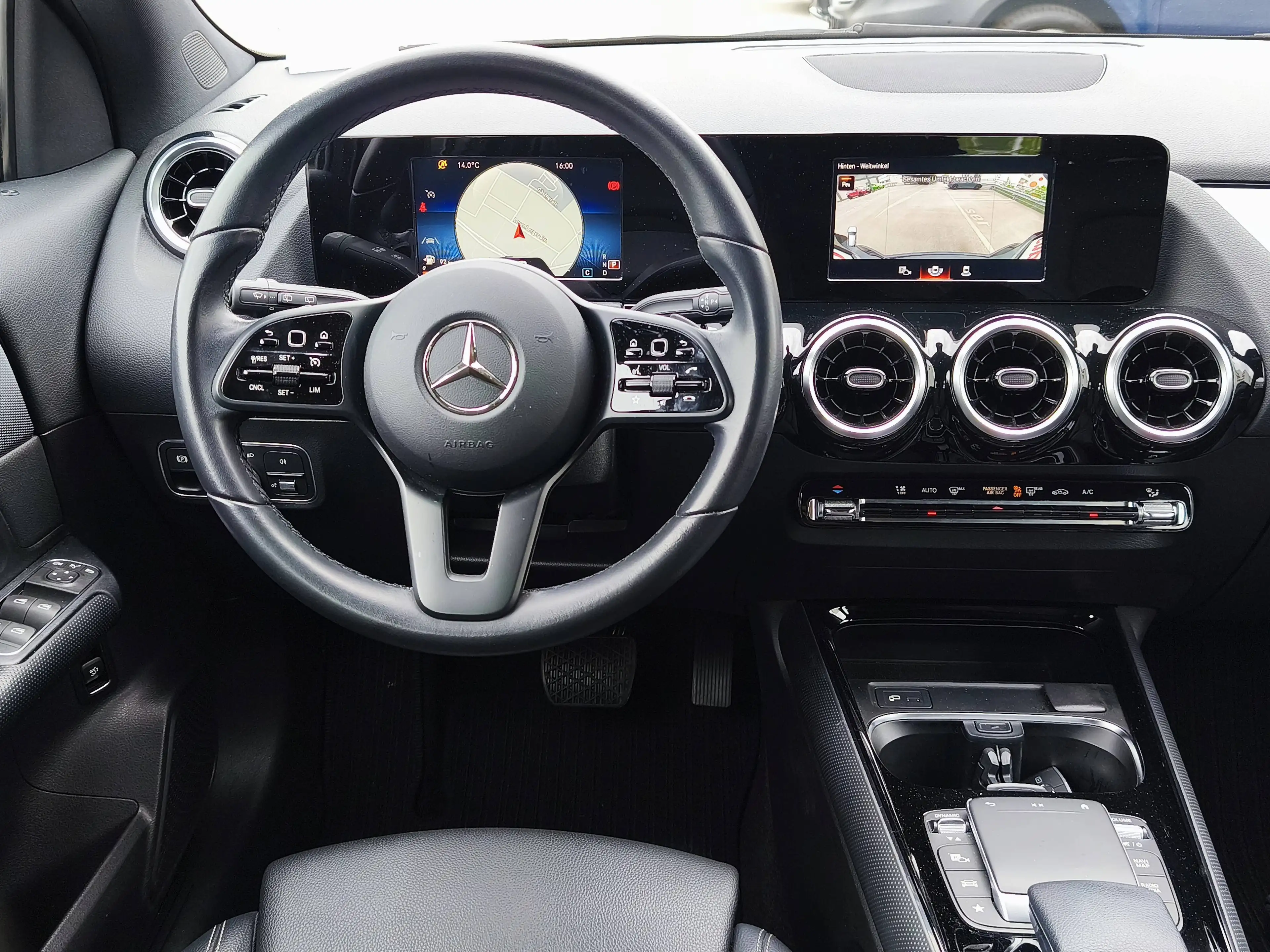 Mercedes-Benz GLA 180 GLA 180d LED/MBUX/DAB/VZE/RÜFK/E-HECKKLAPPE/CARPLAY/KOLLWA/PARK+SPURASSIST/TEMPOMAT/17Zoll — photo 8