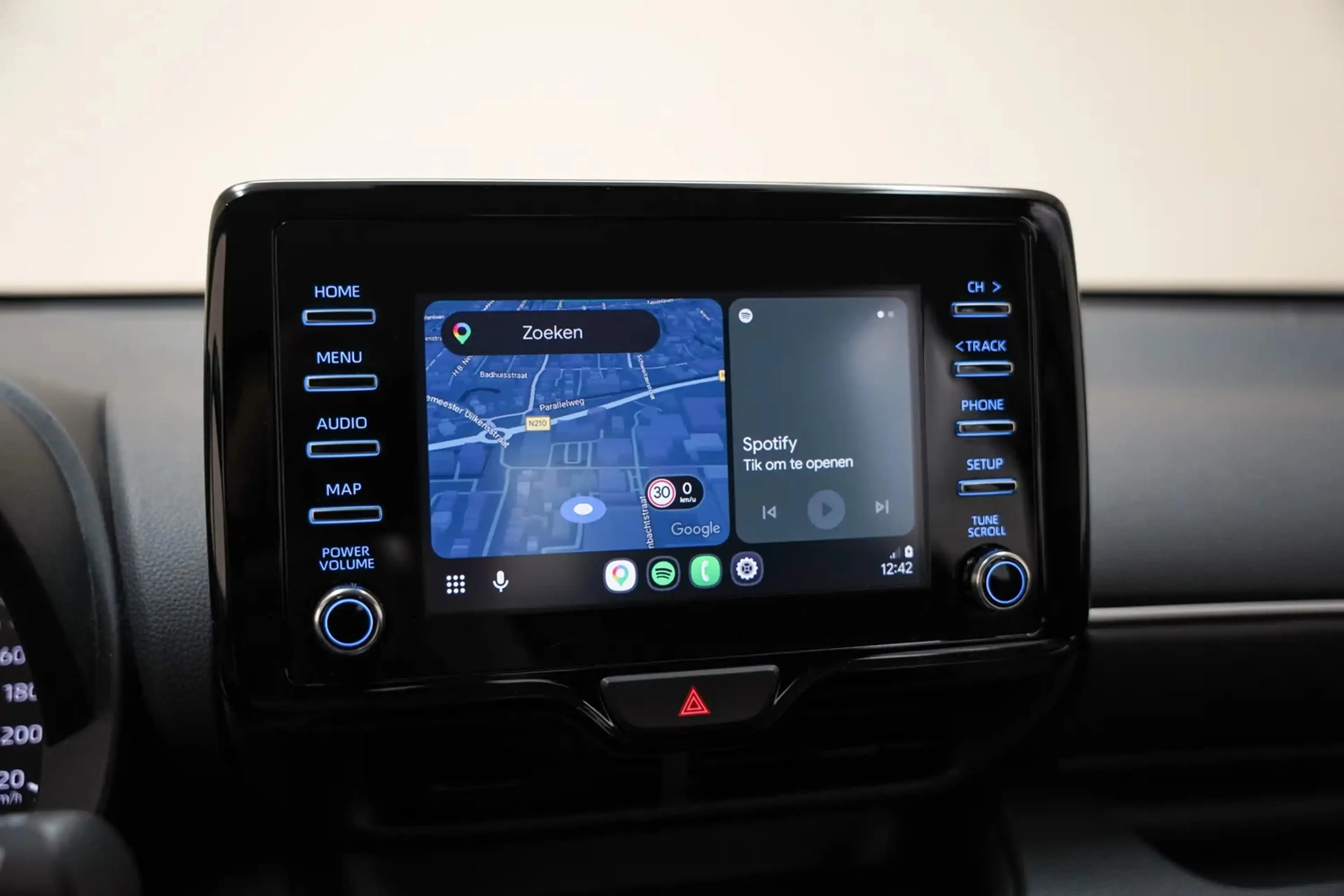 Toyota Yaris 1.5 Hybrid Active Aut. [ Navi Airco cruise Camera — photo 7