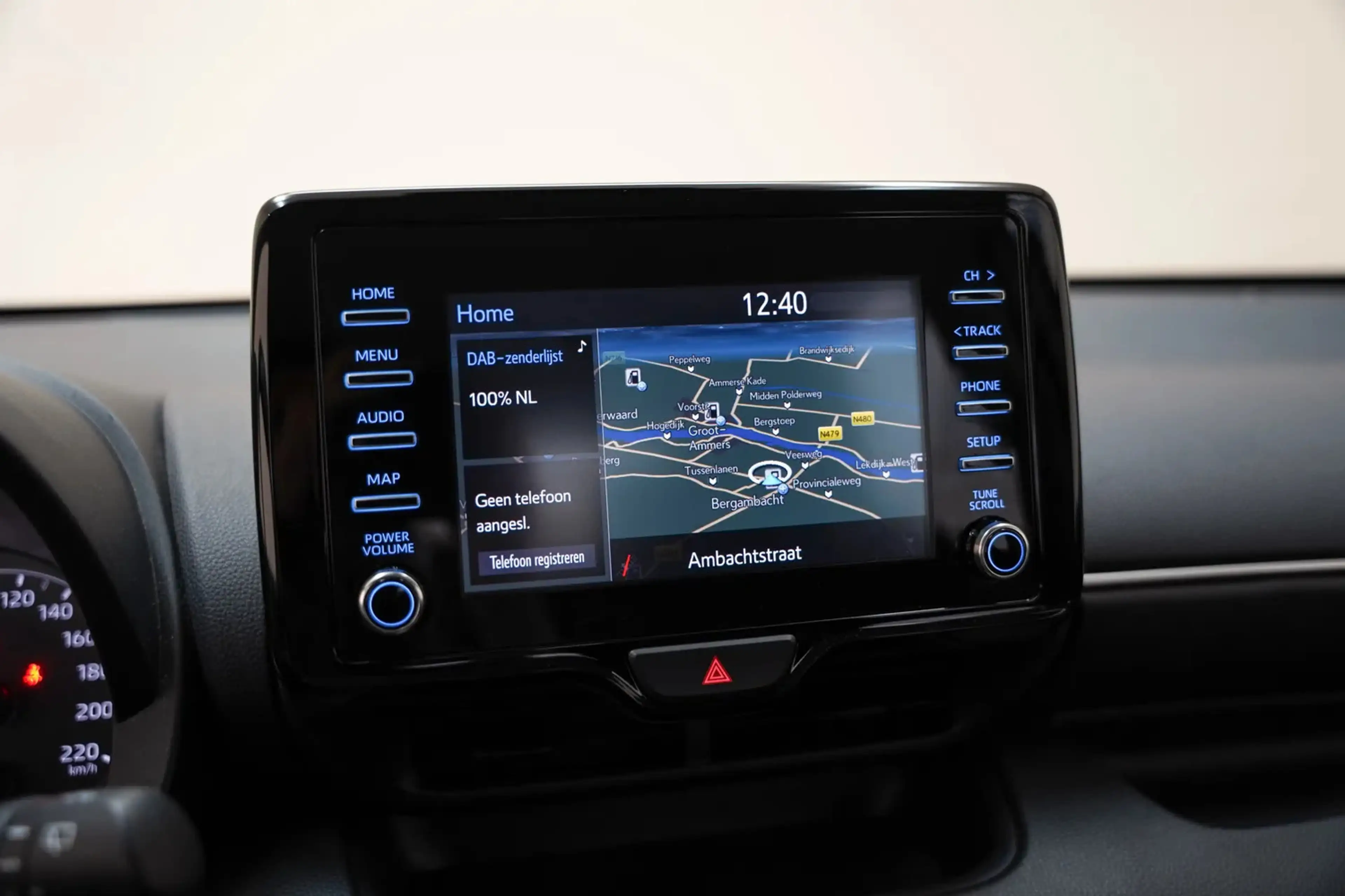 Toyota Yaris 1.5 Hybrid Active Aut. [ Navi Airco cruise Camera — photo 10