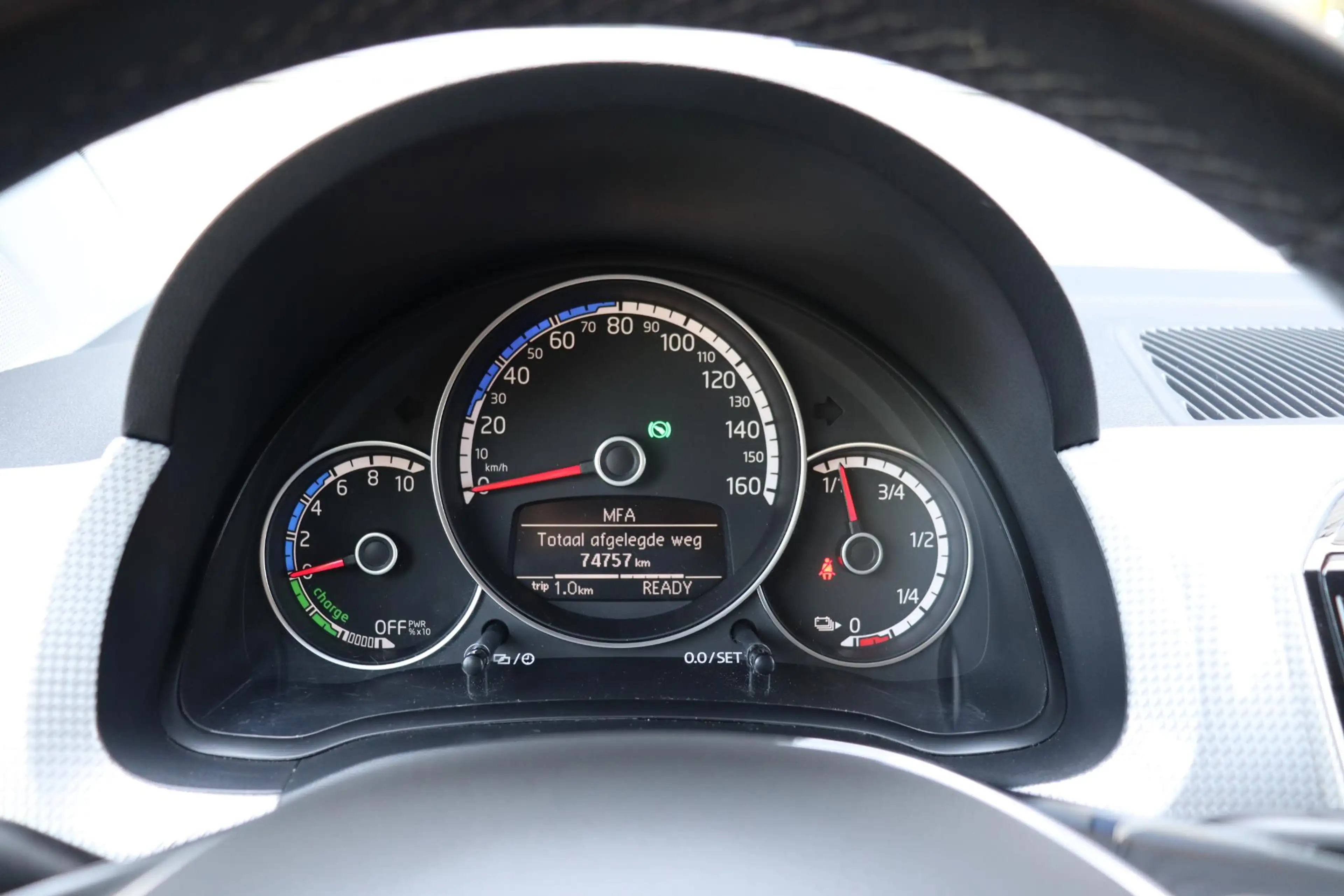 Volkswagen e-up! e-up! Style Plus 5drs Pdc/Camera — photo 15