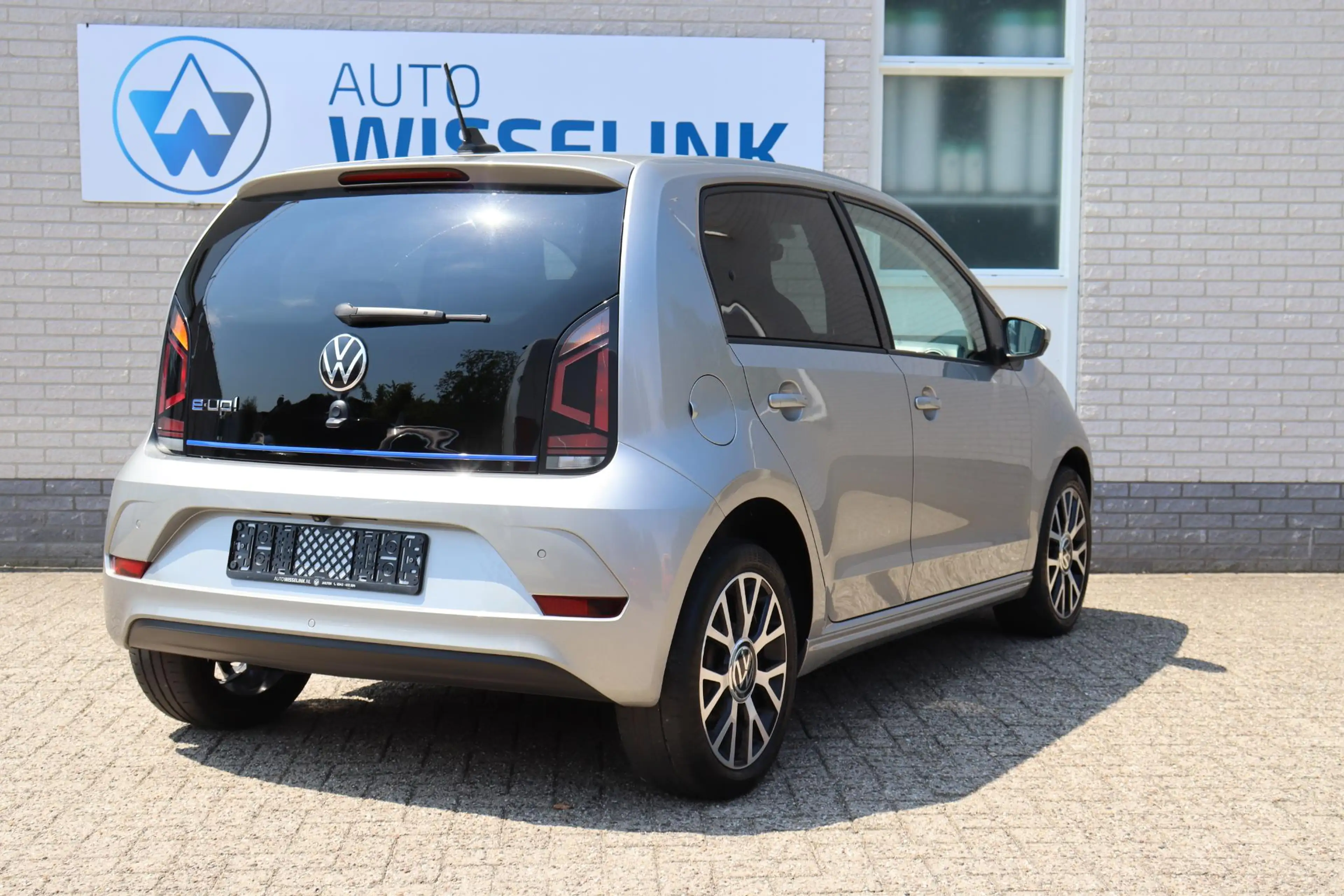 Volkswagen e-up! e-up! Style Plus 5drs Pdc/Camera — photo 4