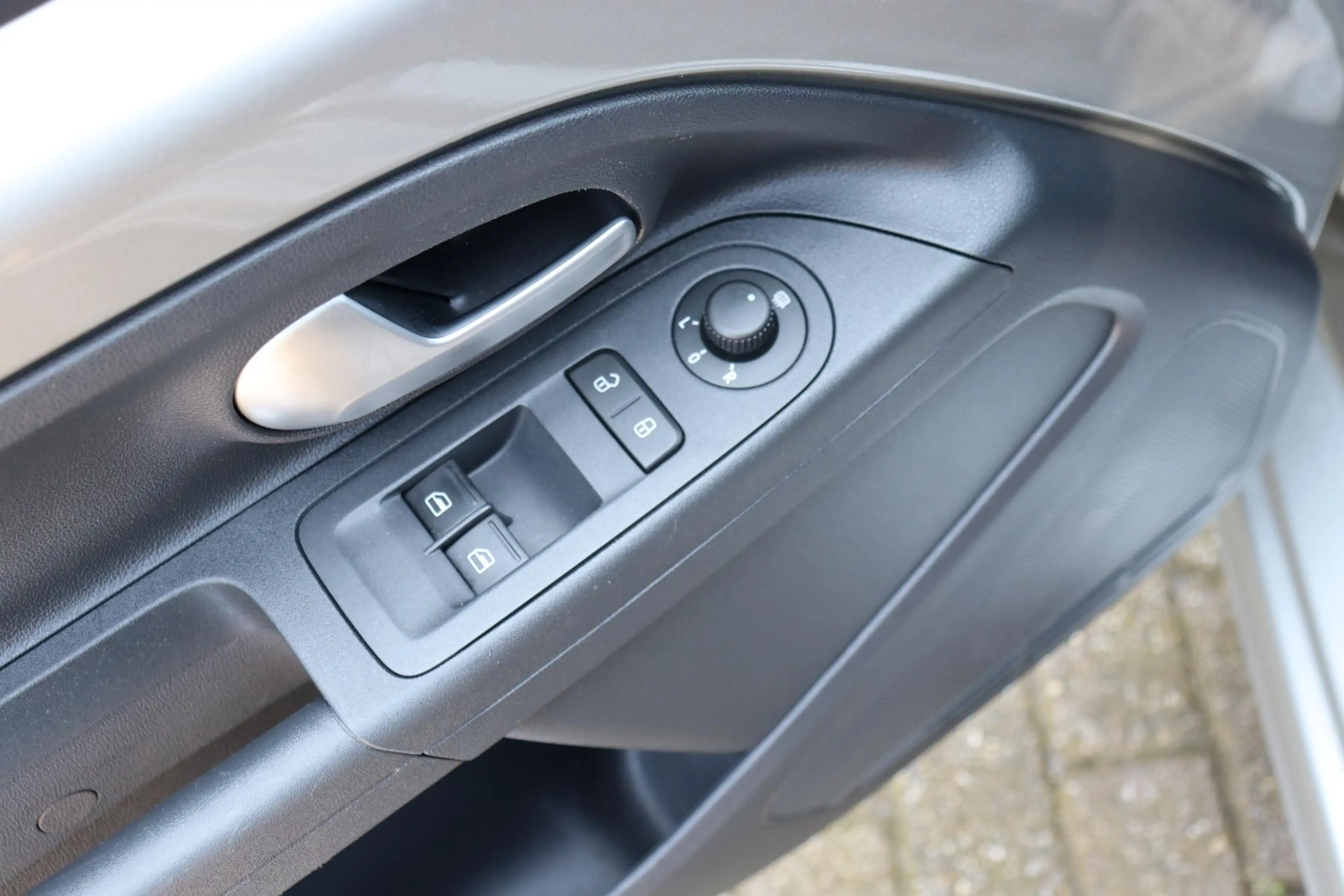Volkswagen e-up! e-up! Style Plus 5drs Pdc/Camera — photo 8