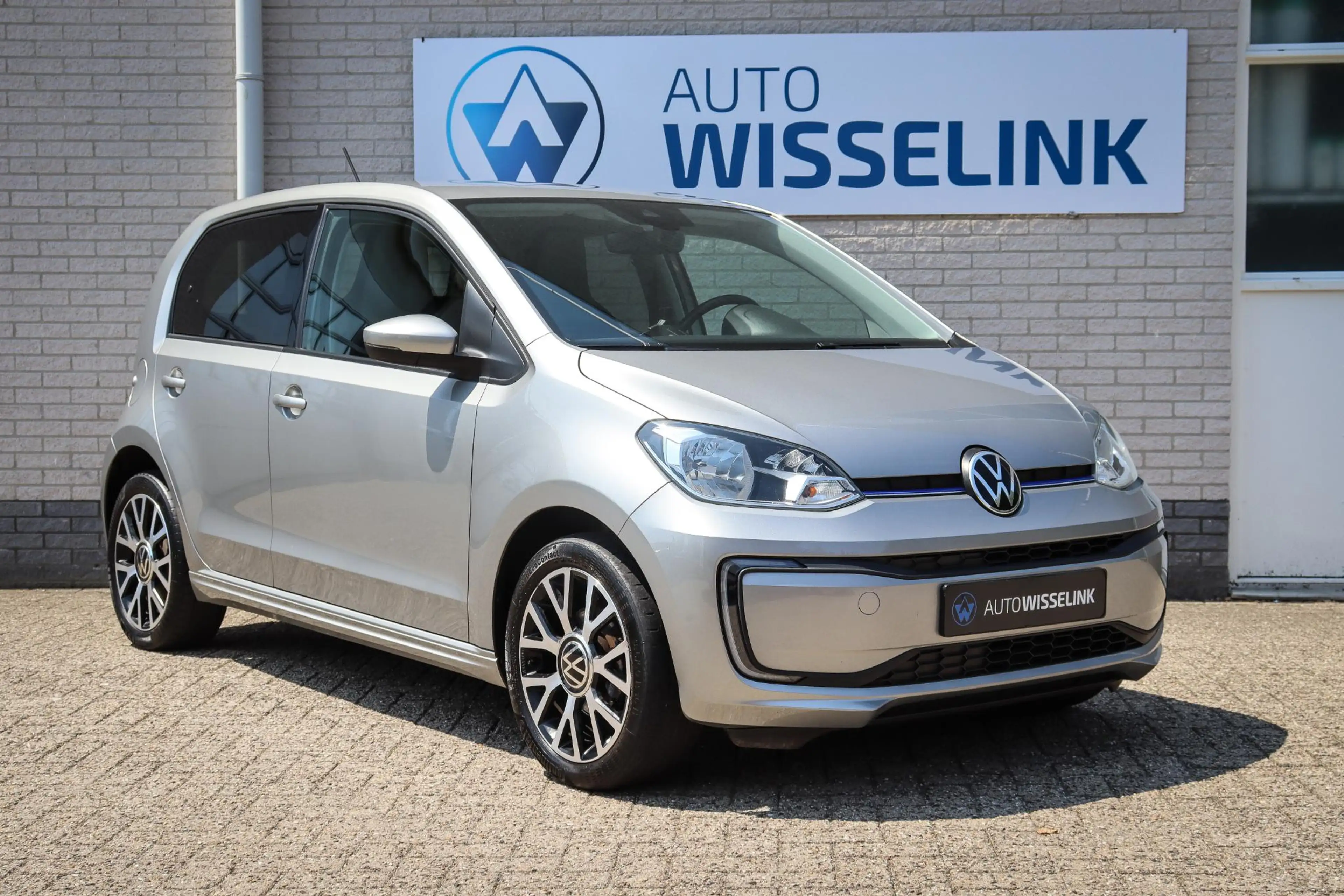 Volkswagen e-up! e-up! Style Plus 5drs Pdc/Camera — photo 2