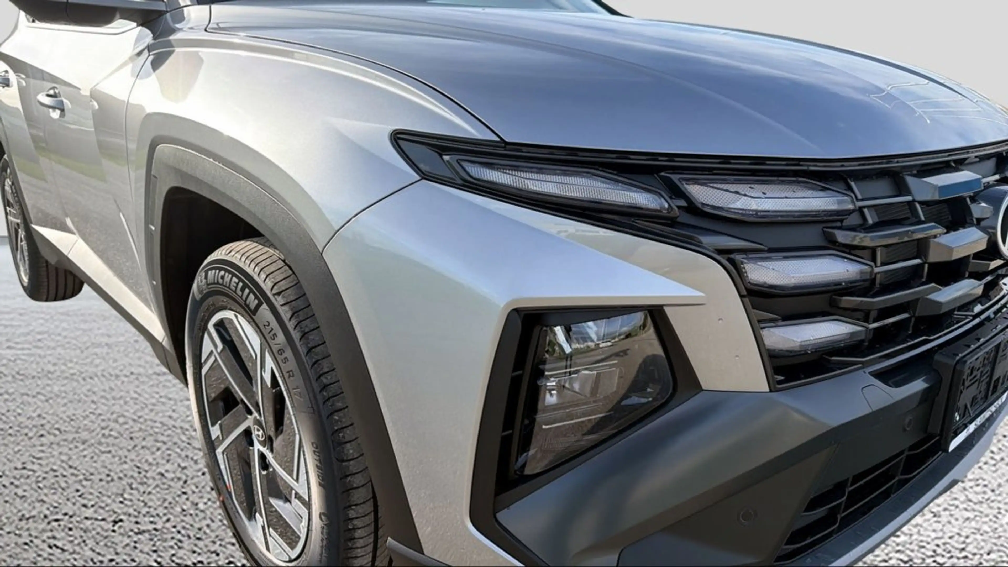 Hyundai TUCSON NX4 Edition 35 1,6 T-GDi HEV 2WD — photo 14