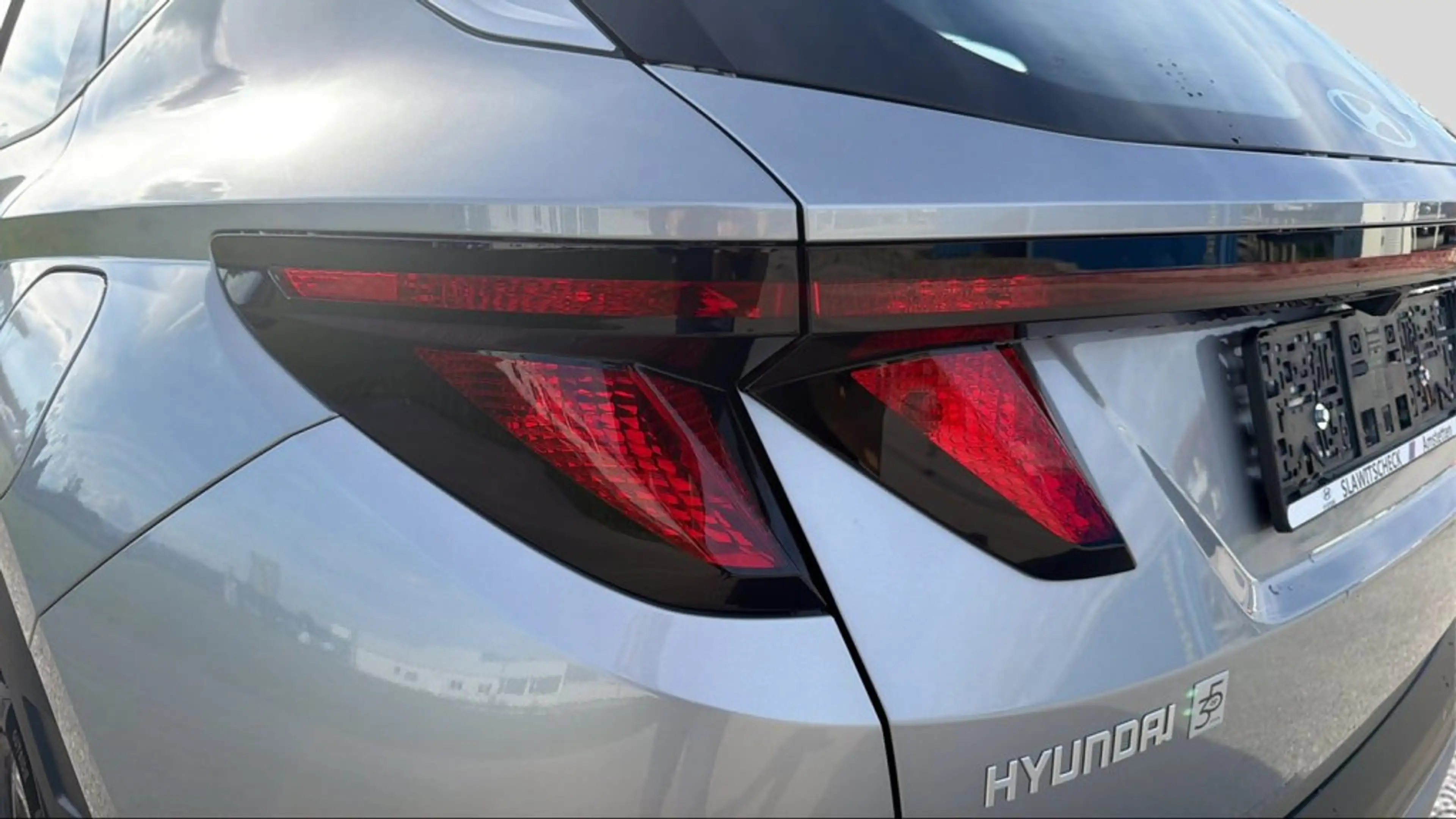 Hyundai TUCSON NX4 Edition 35 1,6 T-GDi HEV 2WD — photo 13