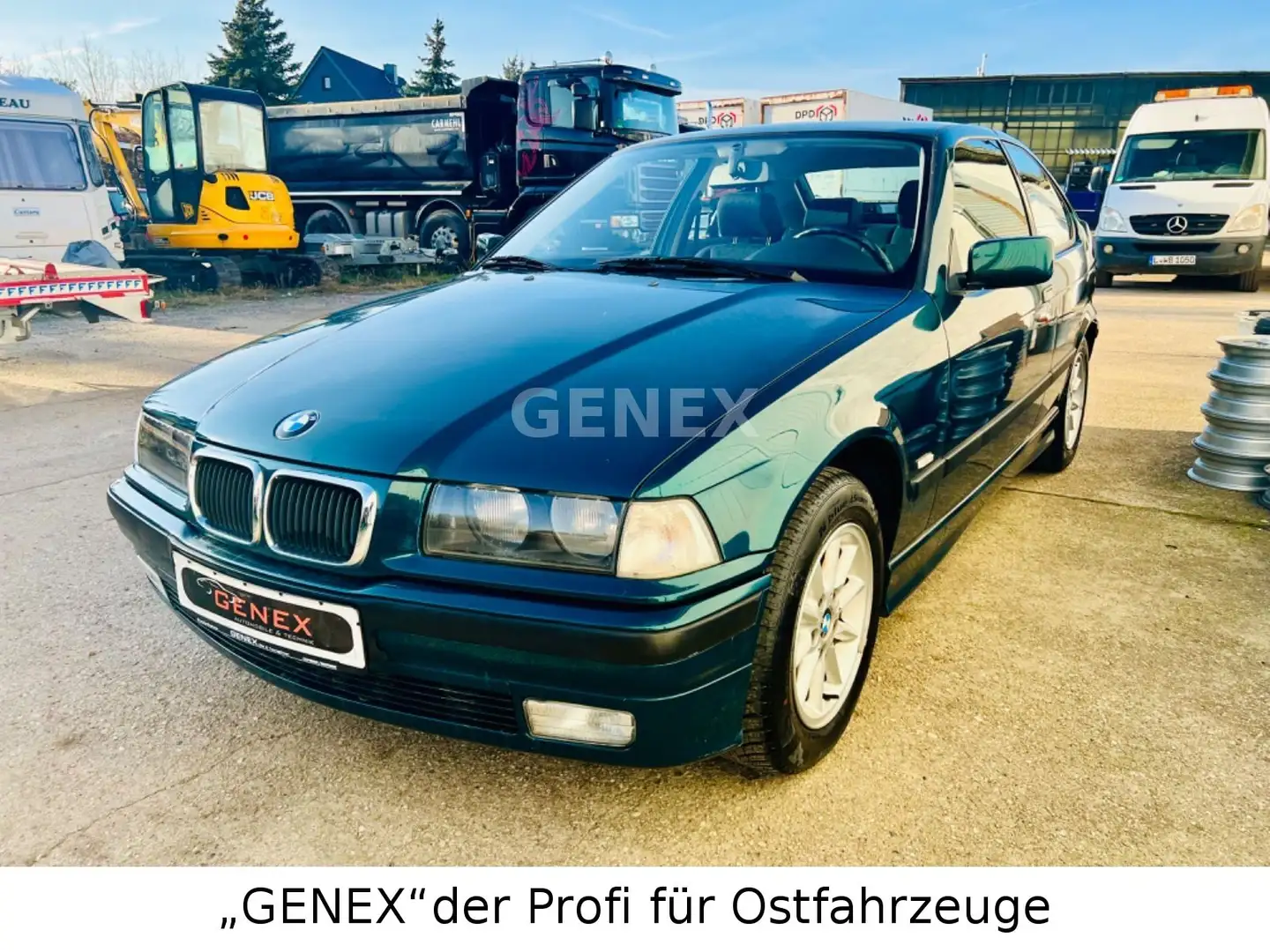 BMW 316 i Compact Comfort Edition zelena - 1