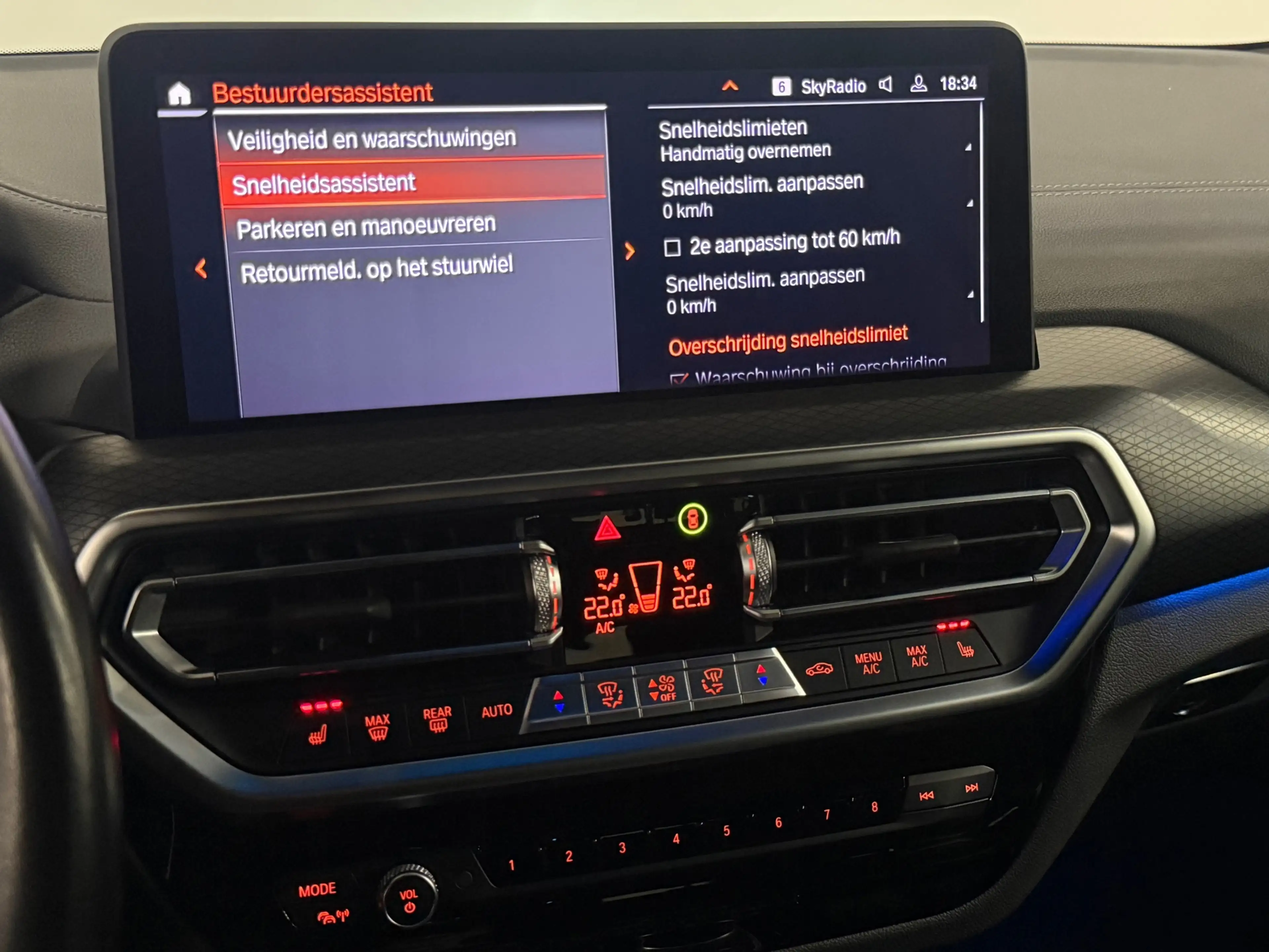 BMW X3 XDrive30e High Executive M Sport Pano Leder Headup — photo 34