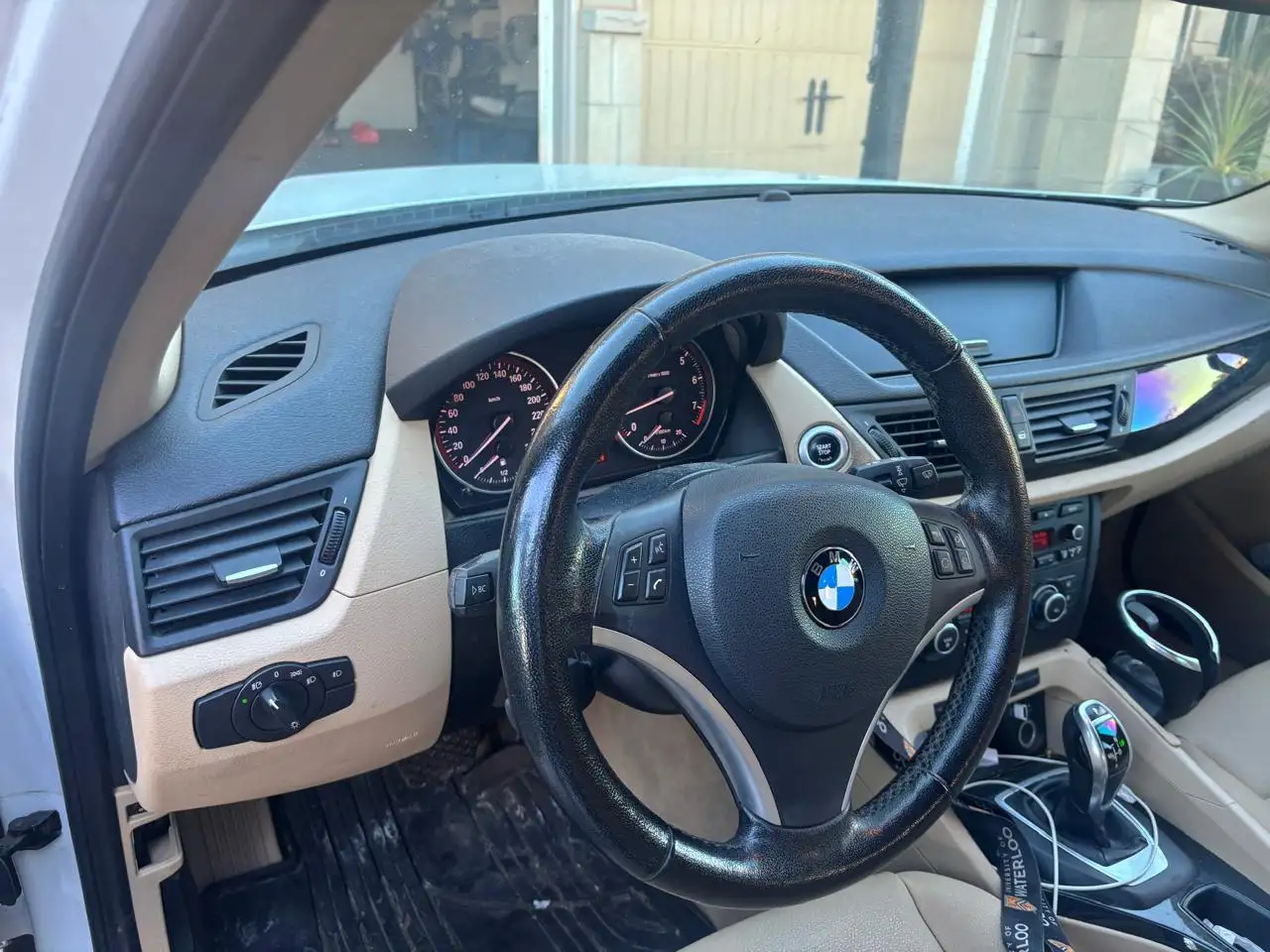 BMW X1 снимка BMW X1